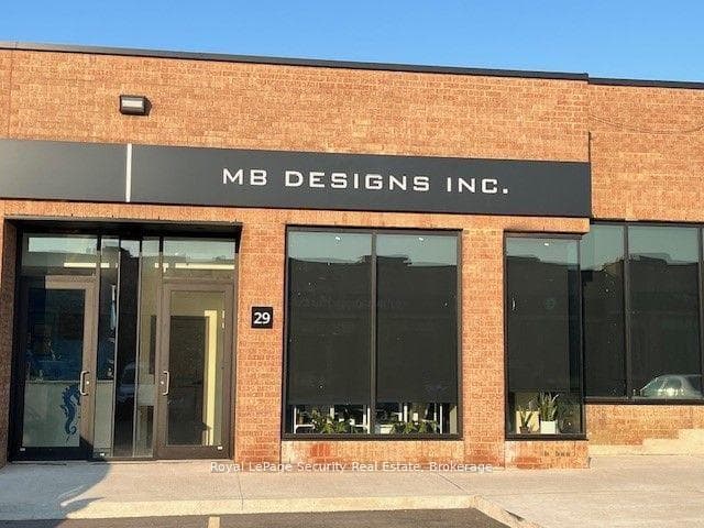 2700 Dufferin Street 29, Toronto, ON M6B 4J3, Toronto W04 — photo 1