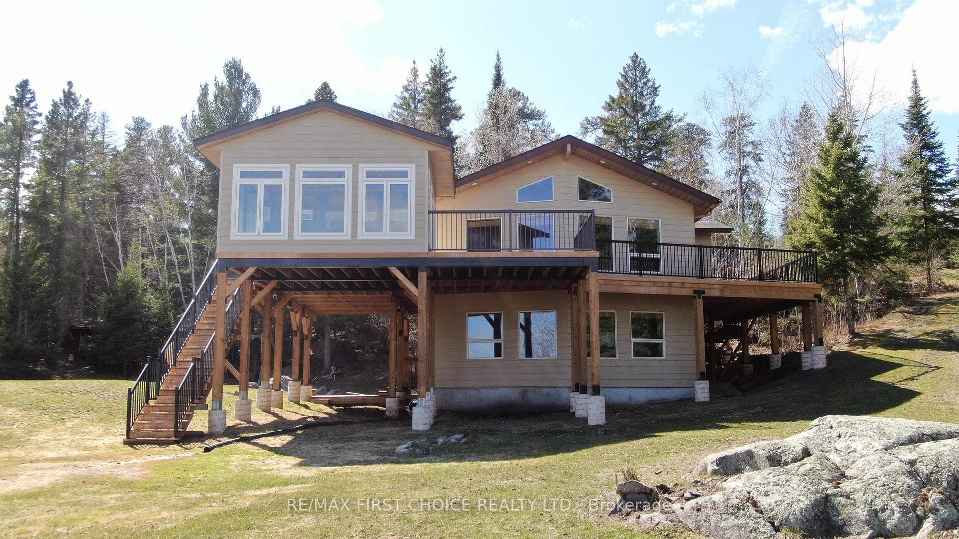 220D Phantom Drive, Kenora, ON P0X 1C0, Kenora — photo 1