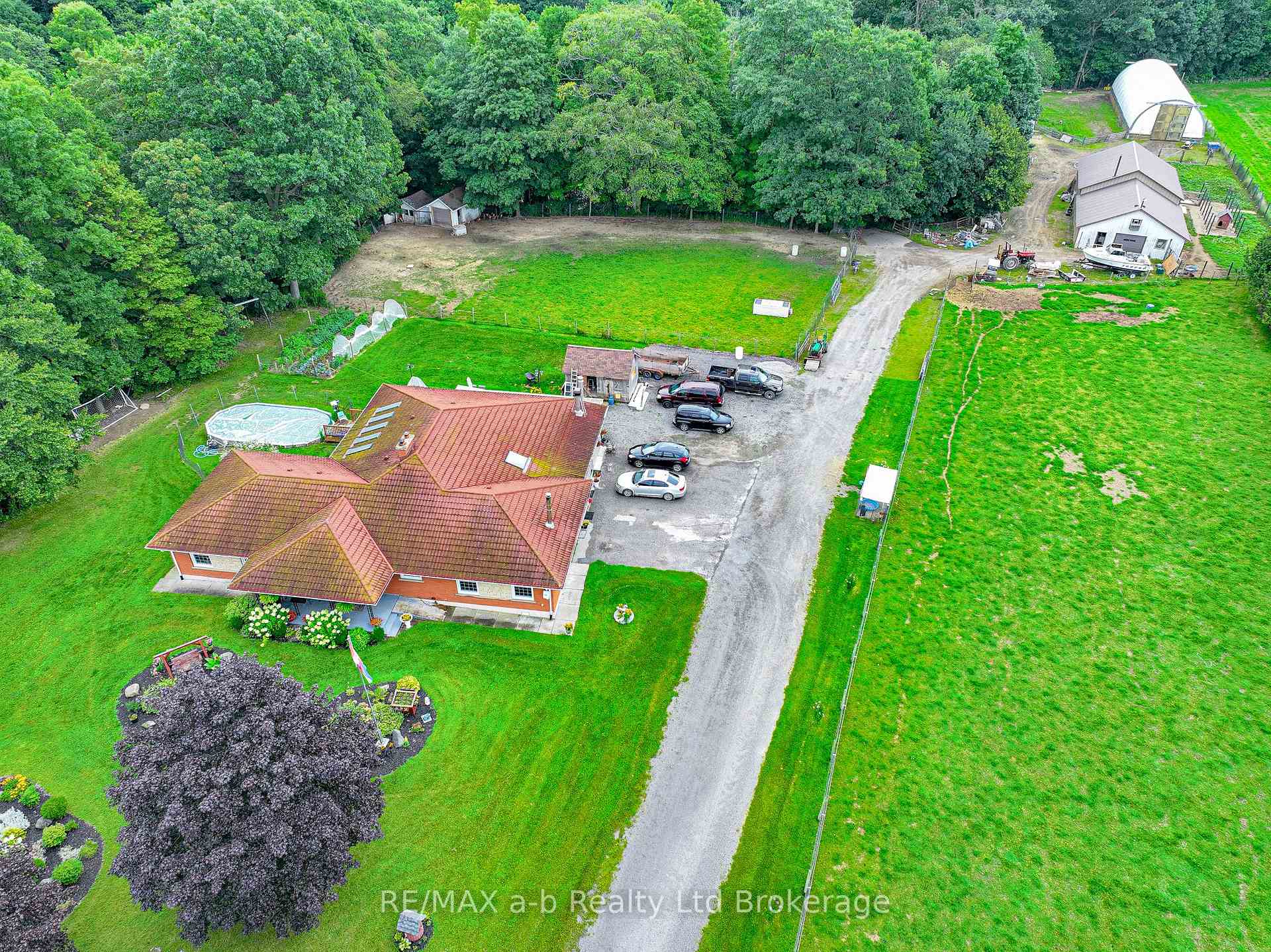 244 11th Concession Road, Norfolk, ON N0E 1G0, Norfolk — photo 1