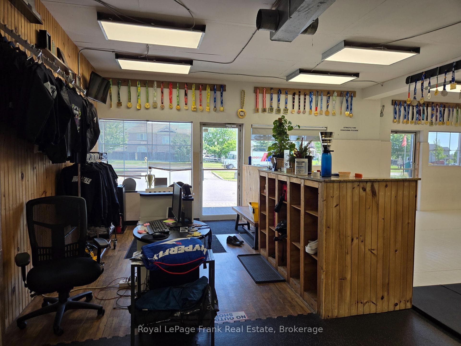 1160 Simcoe Street S 3-4, Oshawa, ON L1H 5L8, Oshawa — photo 1