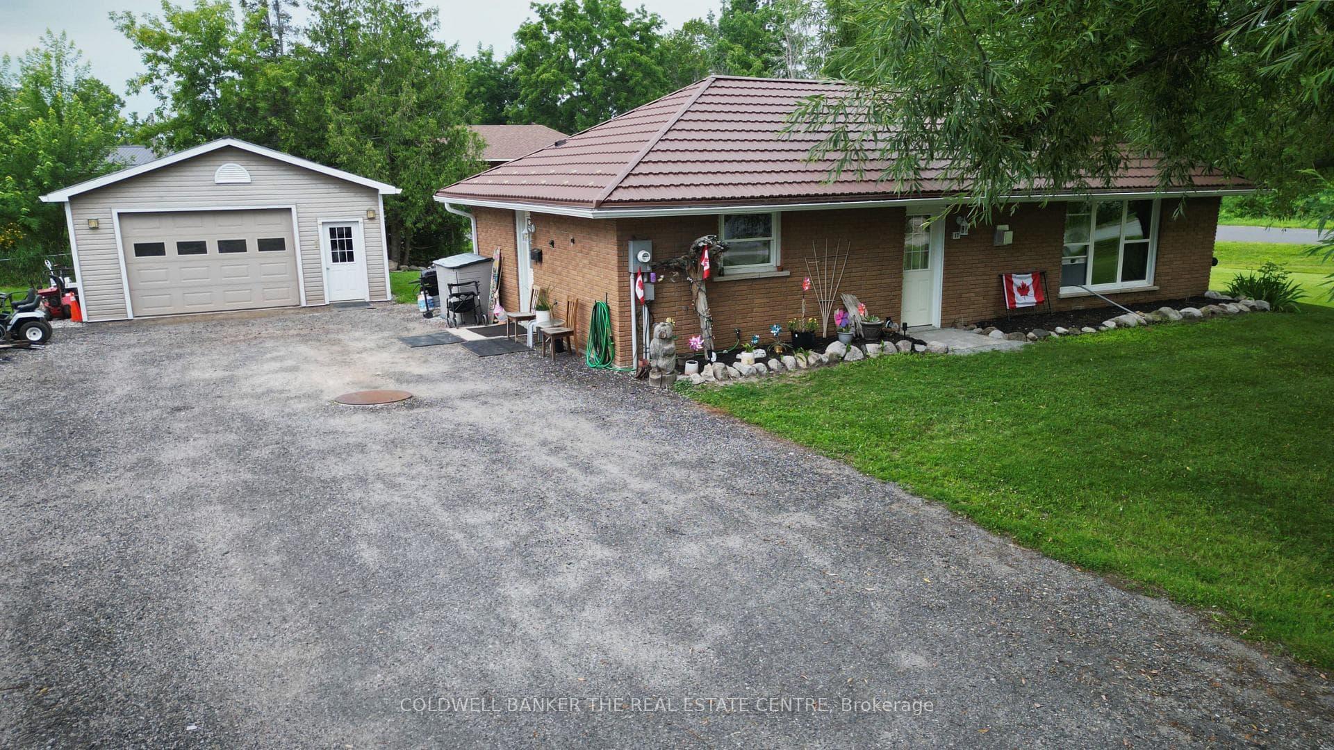17 COURTLAND Street, Ramara, ON L3V 1A6, Ramara — photo 1