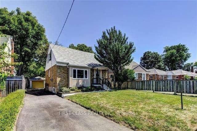 11 Ellington Drive Bsmt, Toronto, ON M1R 3X6, Toronto E04 — photo 1