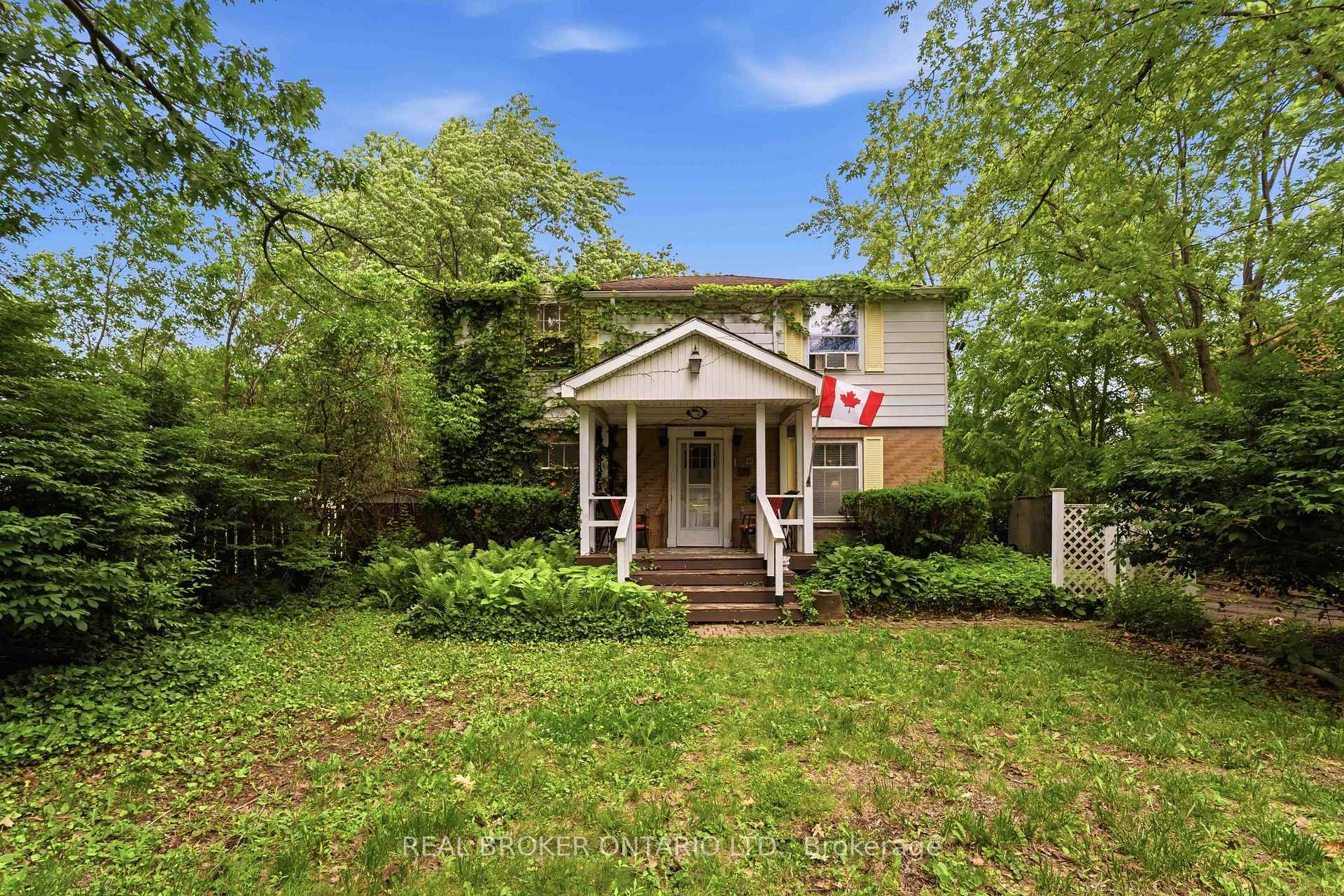 42 Price Avenue, Welland, ON L3C 3X9, Welland — photo 1