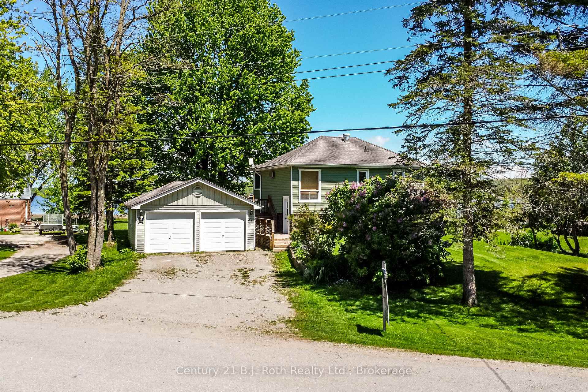 95 Maskinonge Road, Tay, ON L0K 2A0, Tay — photo 1