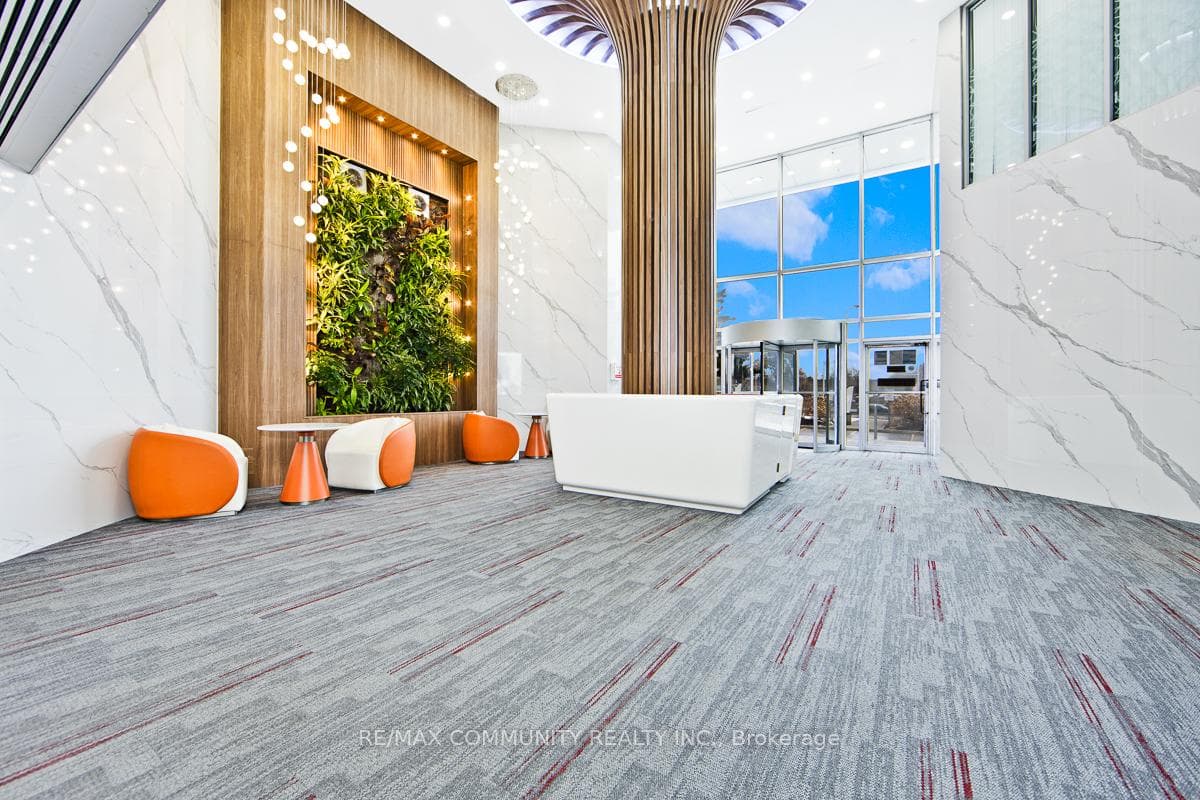 105 Gordon Baker Road 212, Toronto, ON M2H 3P8, Toronto C15 — photo 1