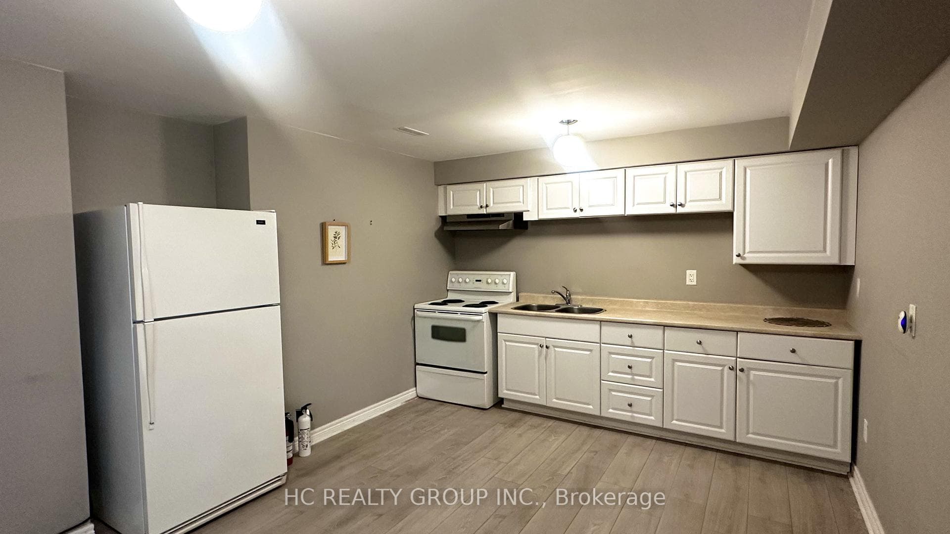 821 Walsh Court BSMT, Newmarket, ON L3X 2V3, Newmarket — photo 1