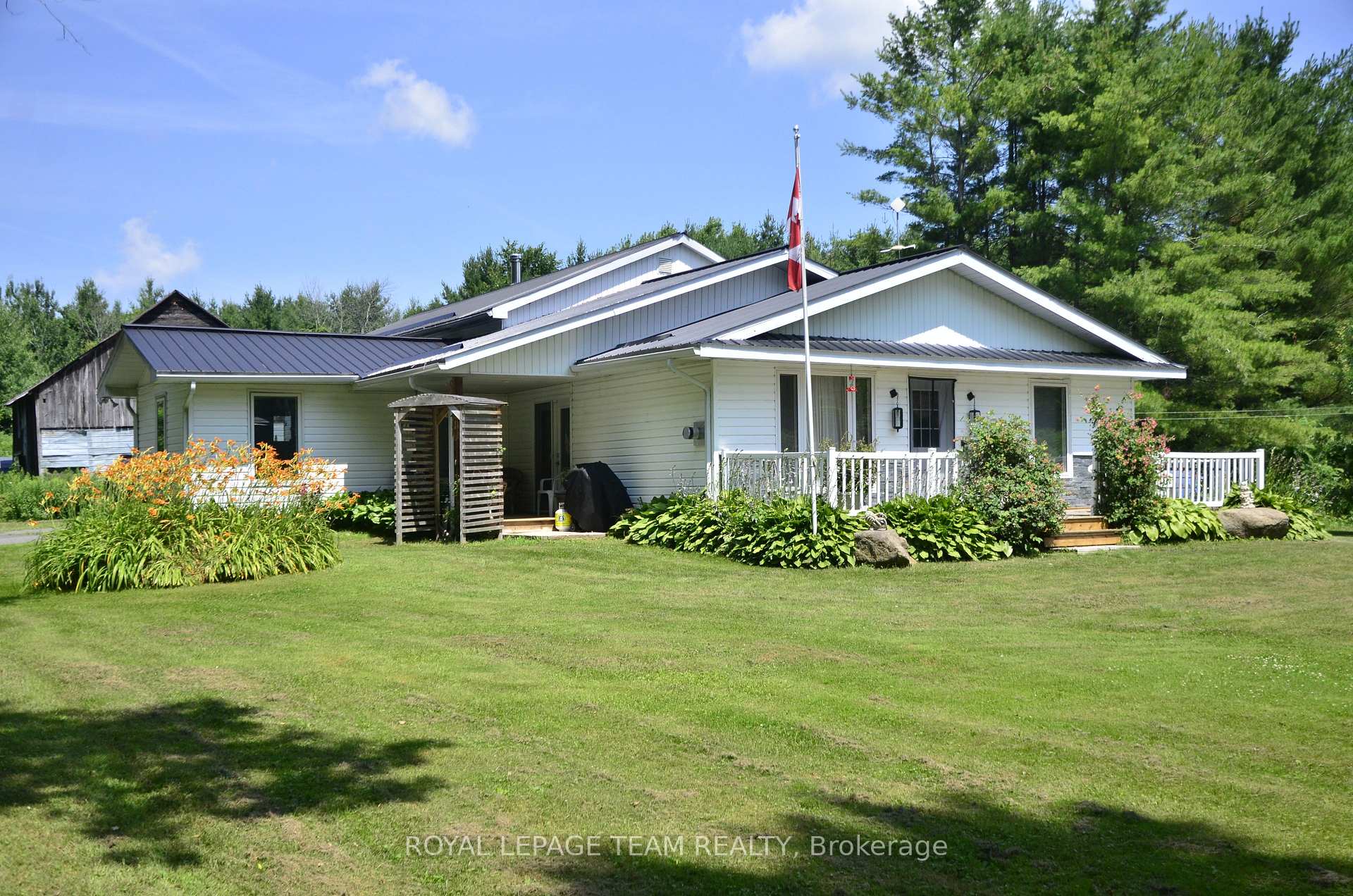 10355 Broken Second Road W, South Dundas, ON K0E 1K0, South Dundas — photo 1