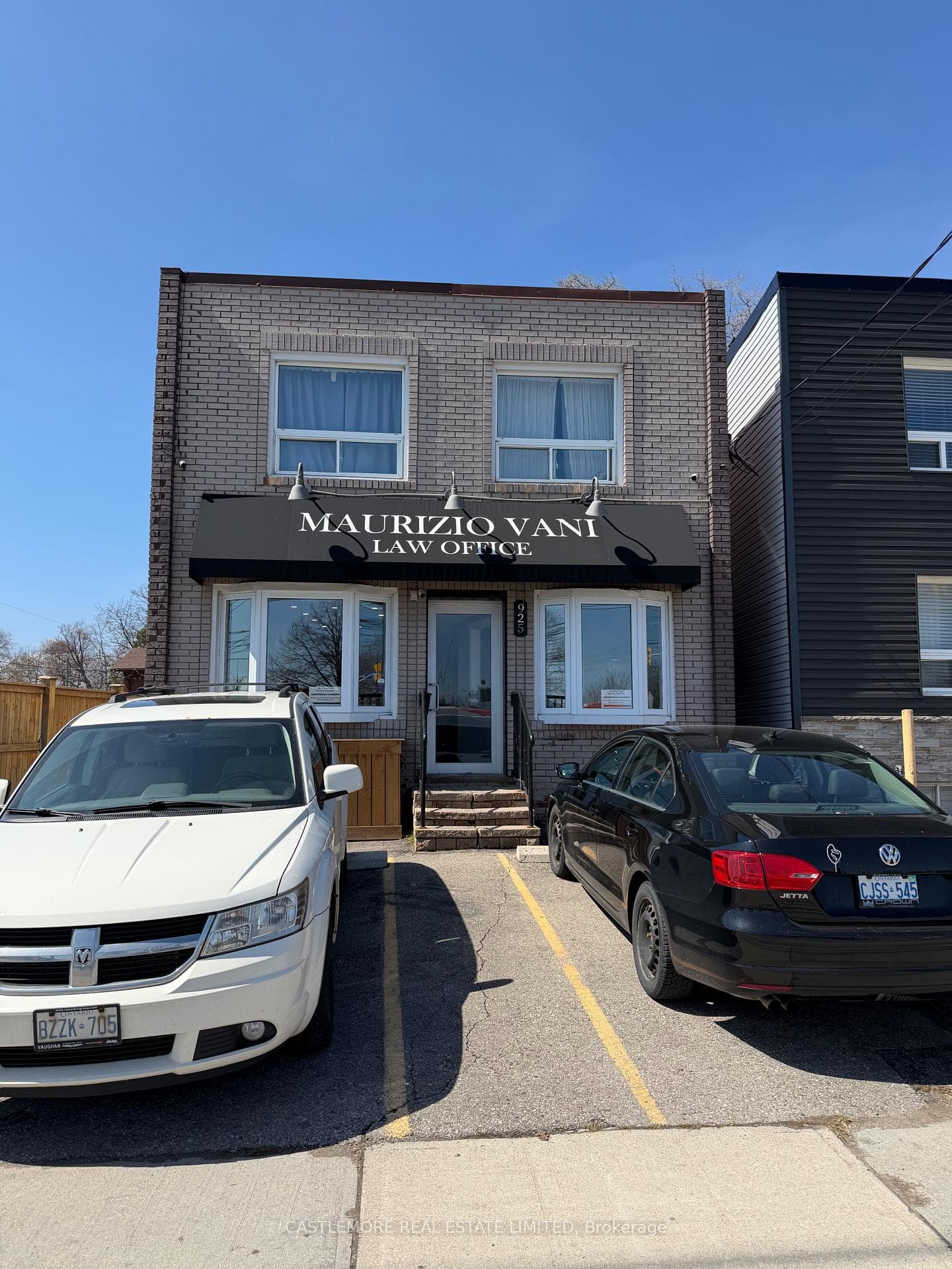 925 Lakeshore Road, Mississauga, ON L5E 1E3, Mississauga — photo 1