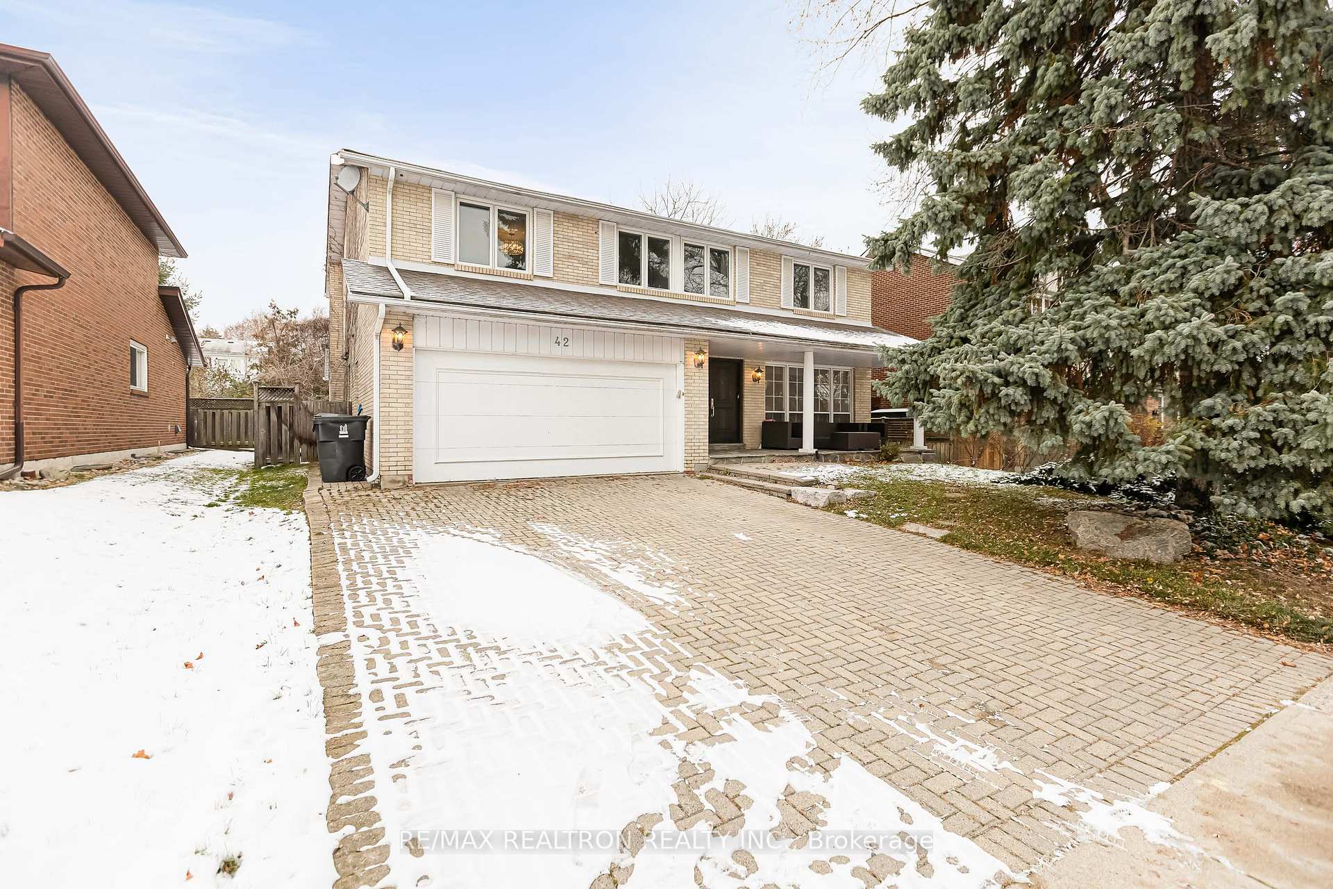 42 Apollo Drive, Toronto, ON M3B 2G8, Toronto C13 — photo 1