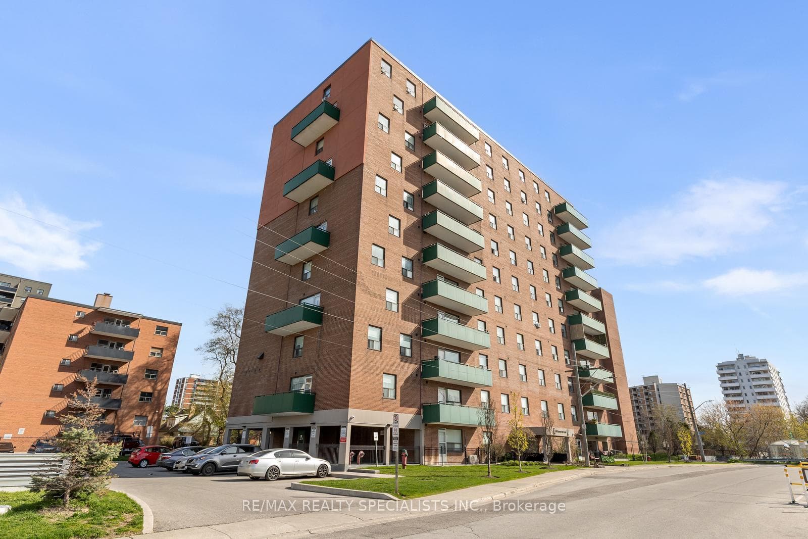 49 Queen Street 301, Mississauga, ON L5G 4N6, Mississauga — photo 1
