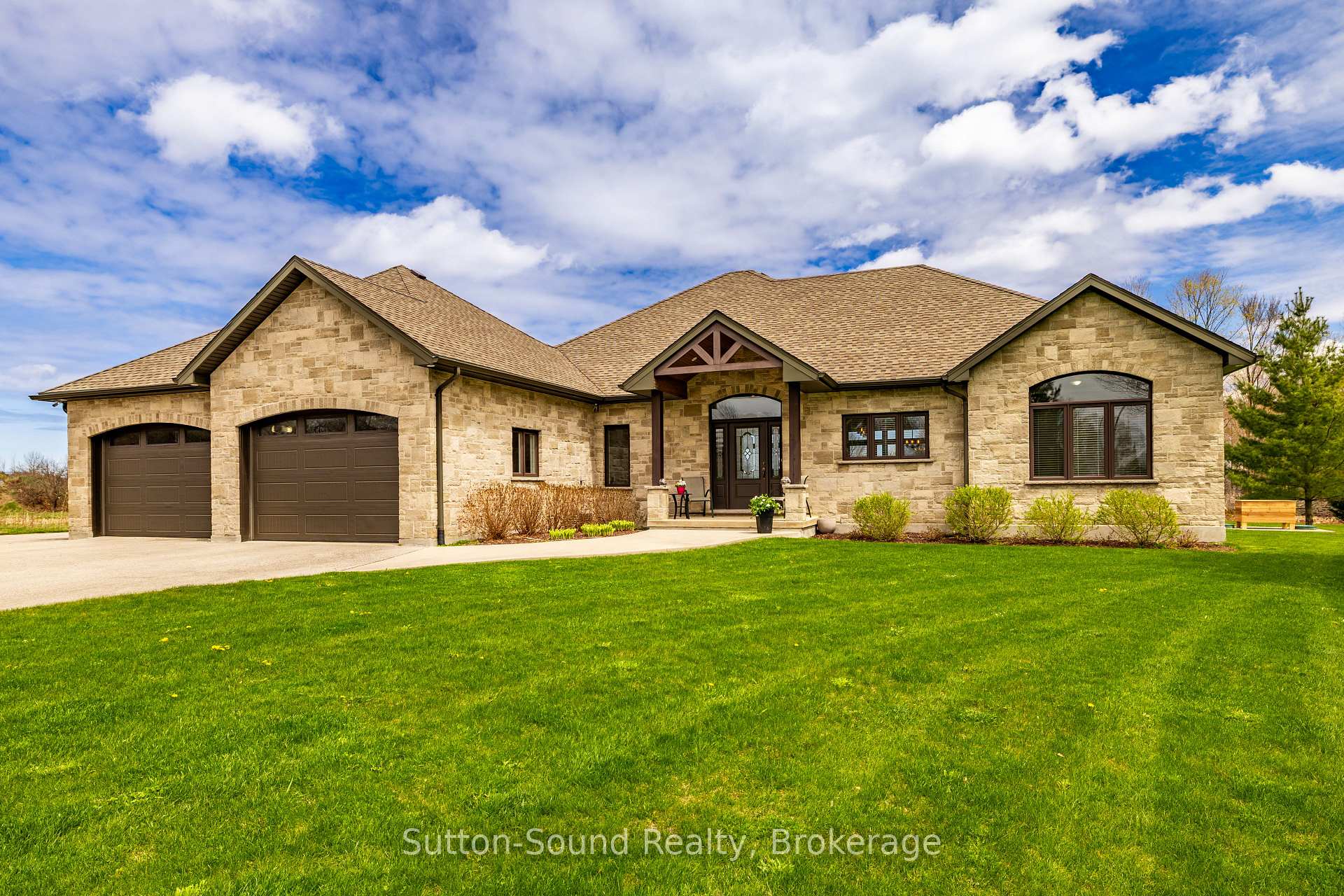 318837 Grey Rd 1 Road, Georgian Bluffs, ON N4K 5N4, Georgian Bluffs — photo 1