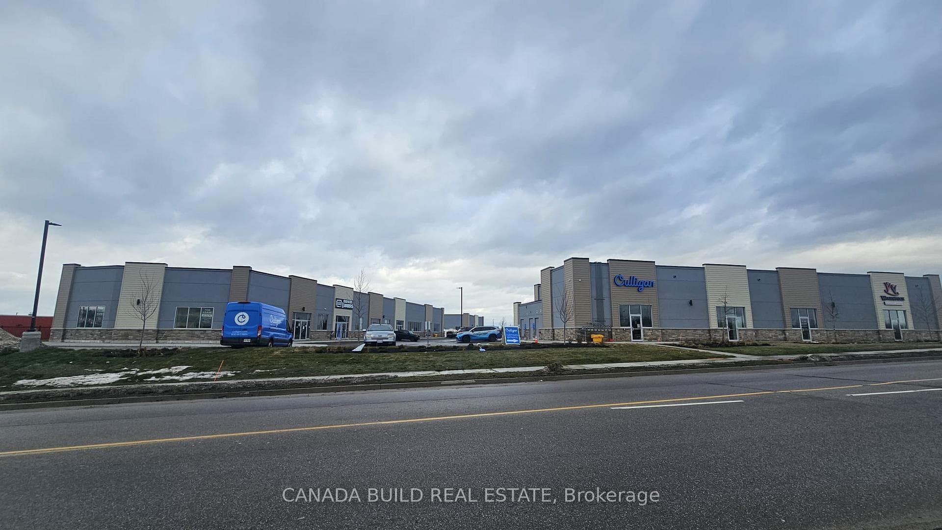 200 Montclair Drive 9, Woodstock, ON N4S 9A2, Woodstock — photo 1