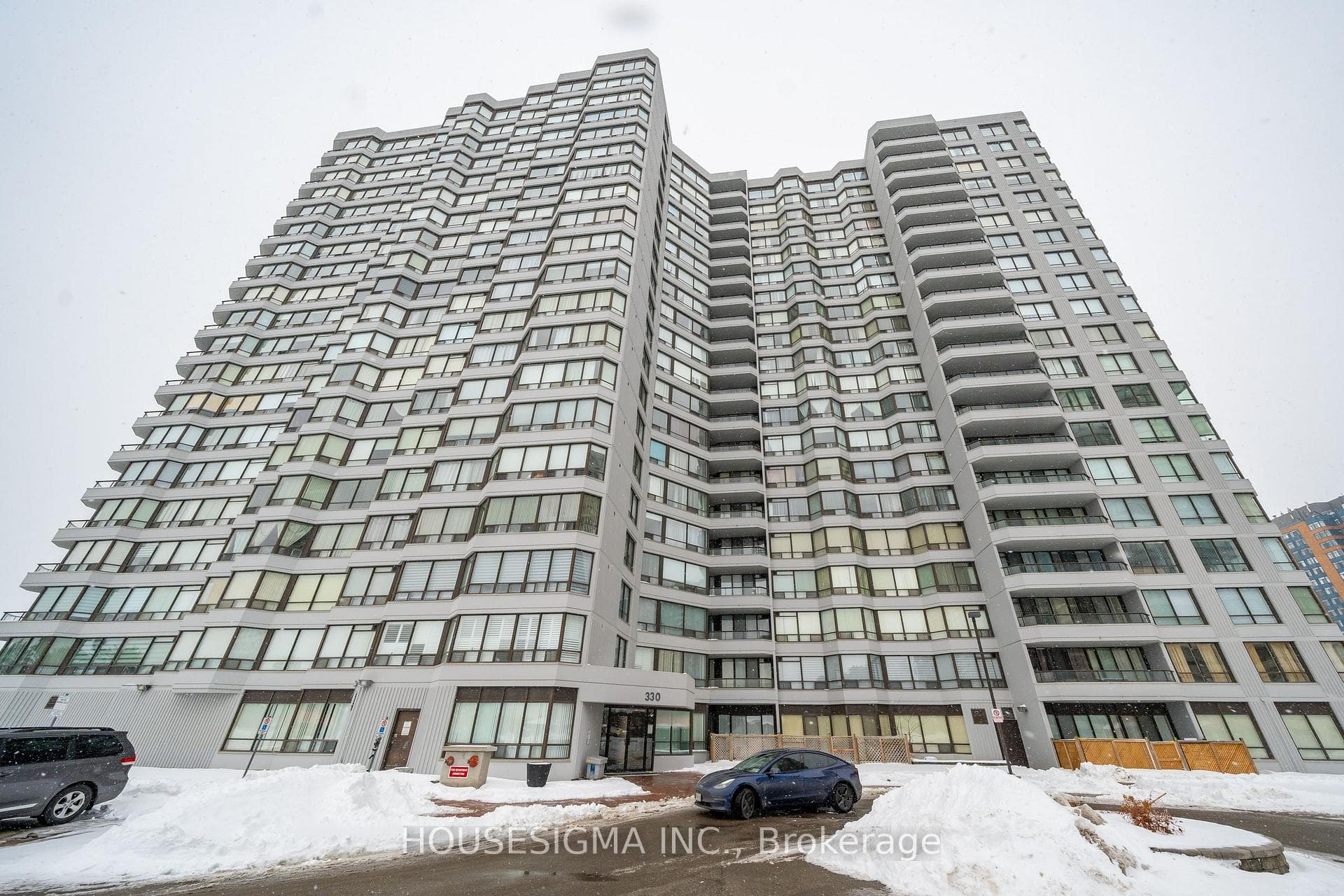 330 Alton Towers Circle 1605, Toronto, ON M1V 5H3, Toronto E07 — photo 1