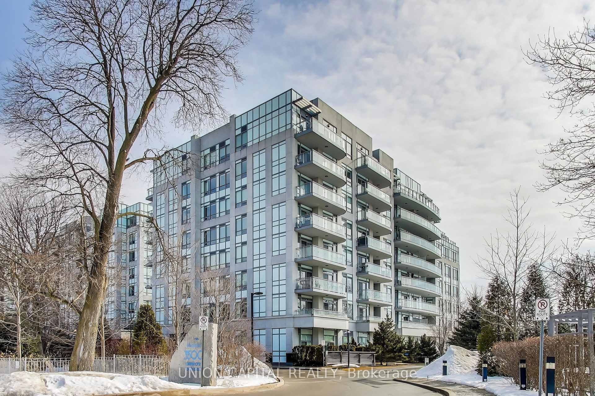 3500 Lakeshore Road W 525, Oakville, ON L6L 0B4, Oakville — photo 1