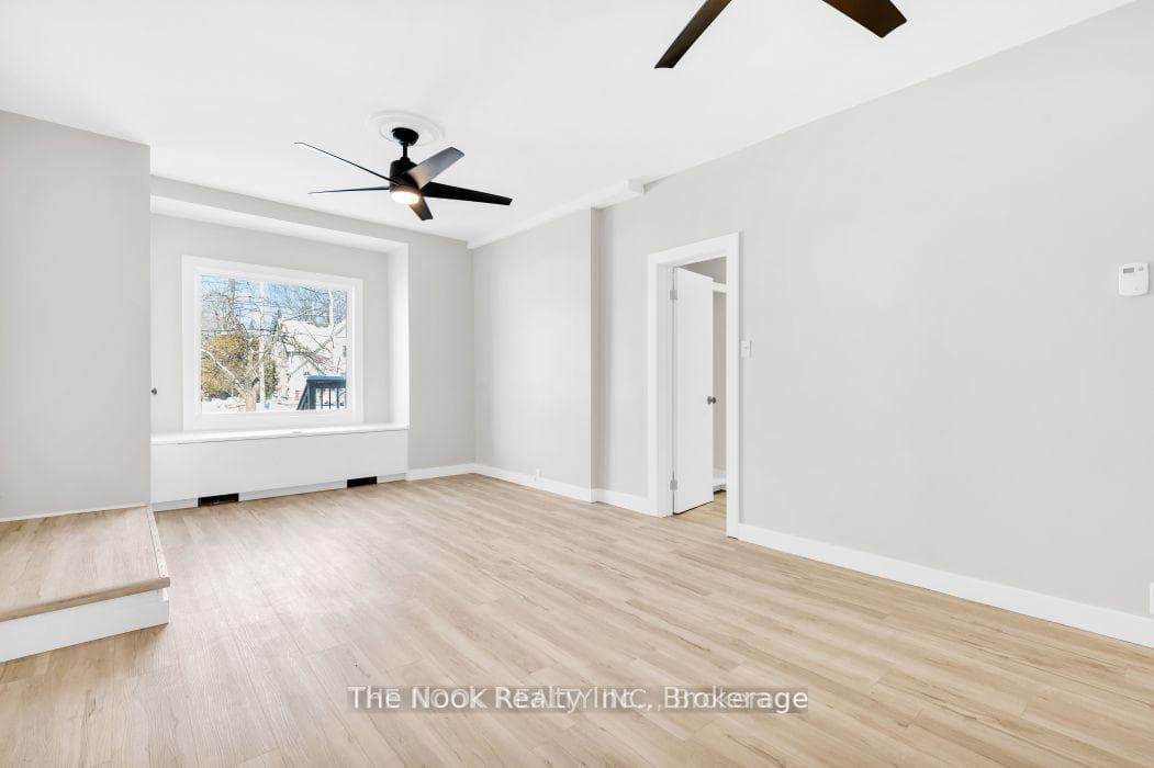 243 Bridge Street E, Belleville, ON K8N 1P2, Belleville — photo 1
