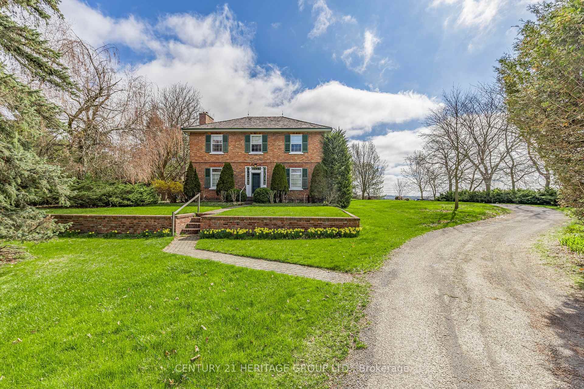 18725 McCowan Road, East Gwillimbury, ON L0G 1M0, East Gwillimbury — photo 1