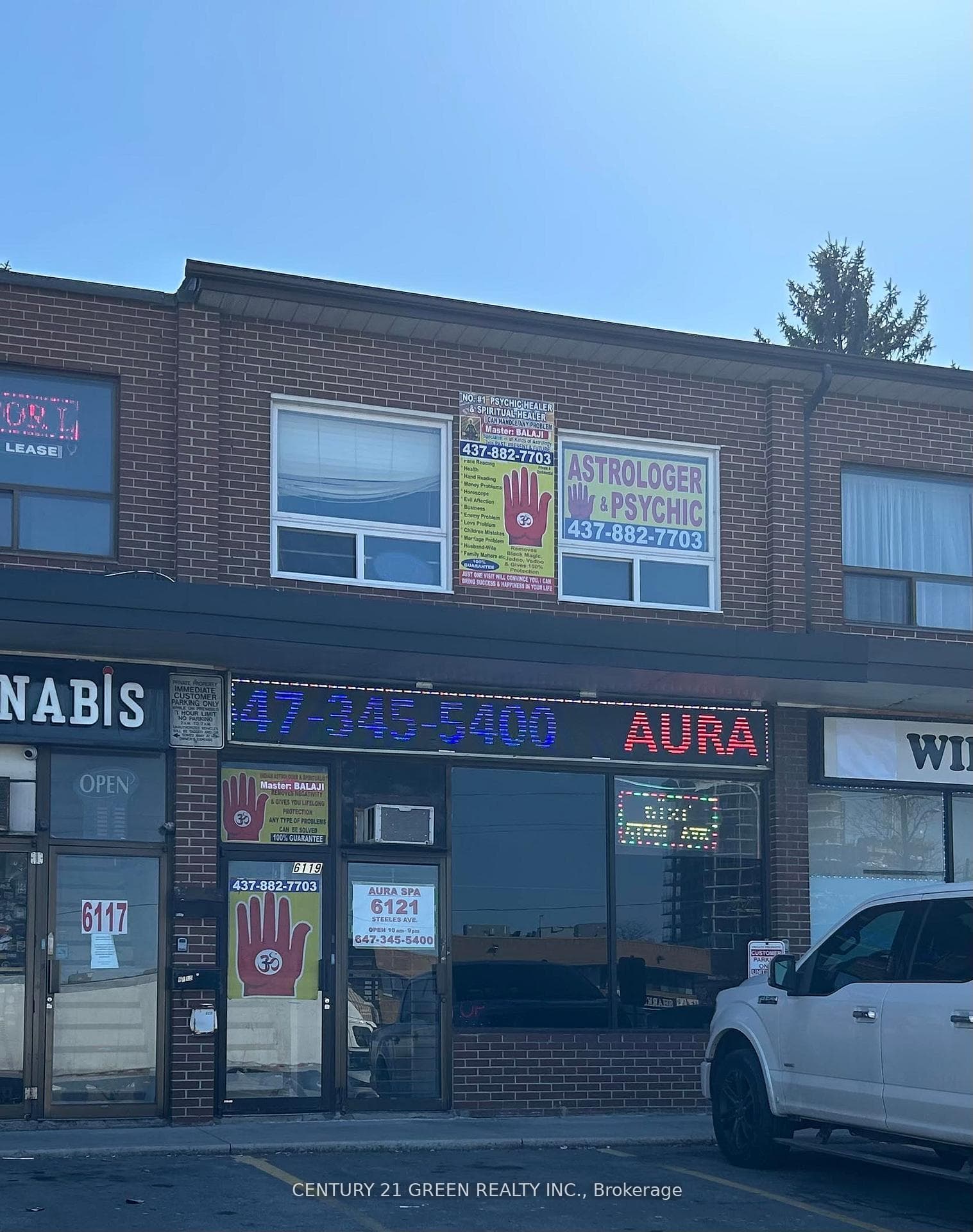 6119 Steeles Avenue W 21, Toronto, ON M9L 2V1, Toronto W05 — photo 1