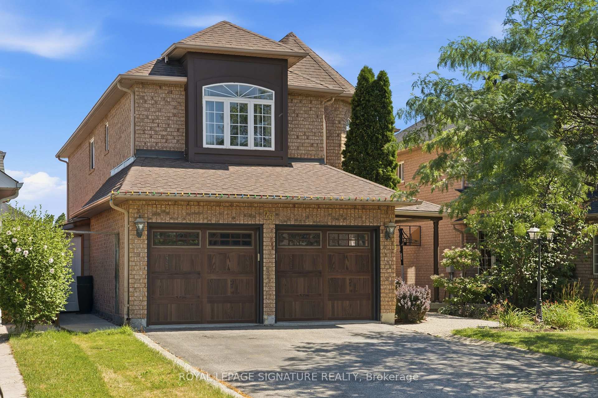 79 Twin Willow Crescent E, Brampton, ON L7A 1K2, Brampton — photo 1