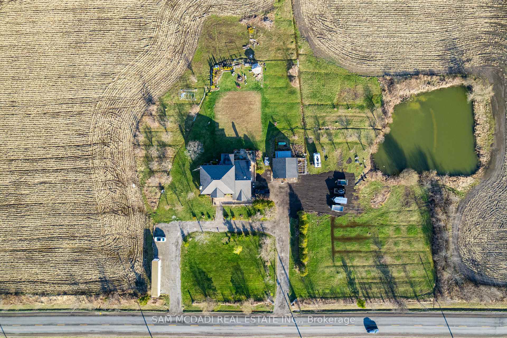 225 Park Road S, Grimsby, ON L3M 4E7, Grimsby — photo 1