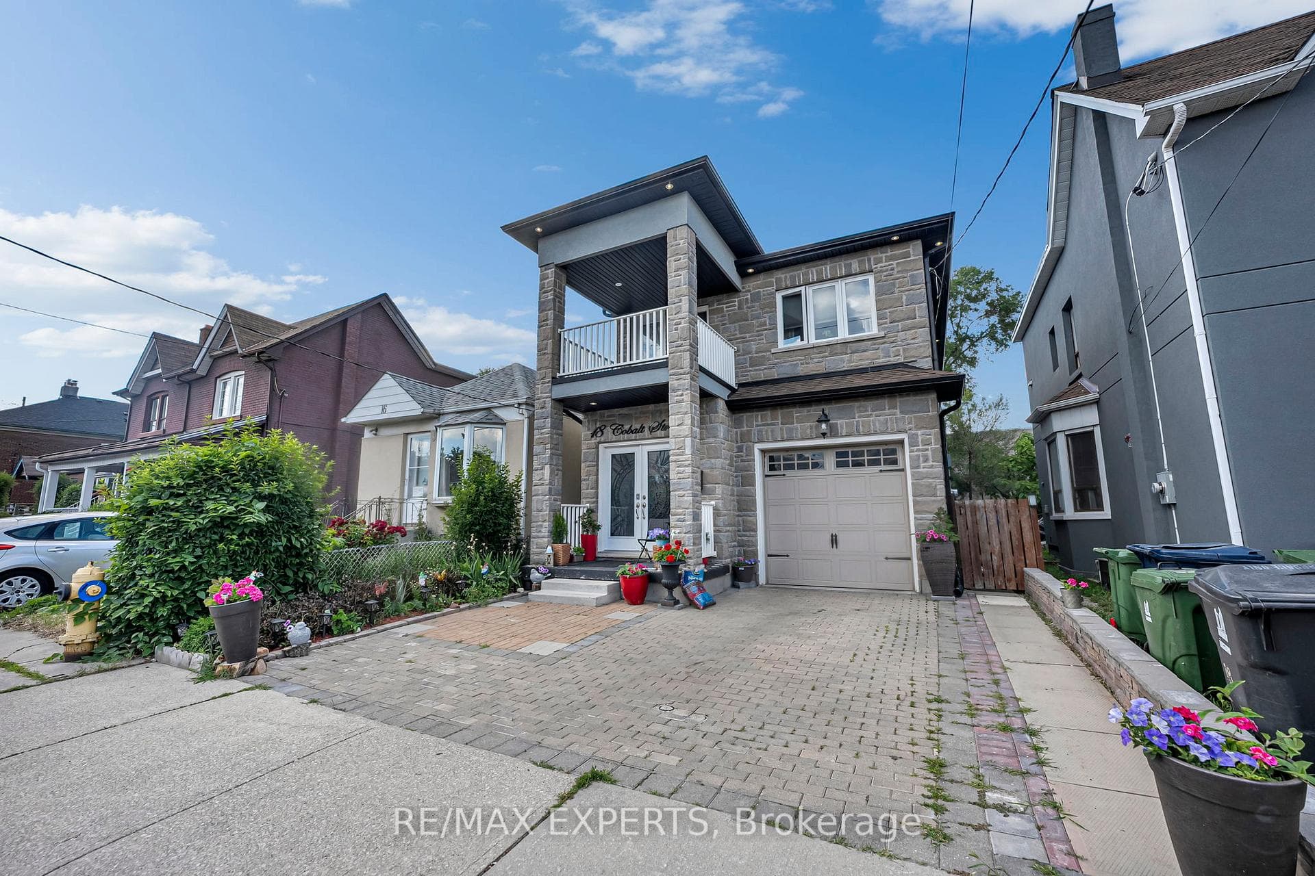 18 Cobalt Street, Toronto, ON M6M 2K2, Toronto W04 — photo 1