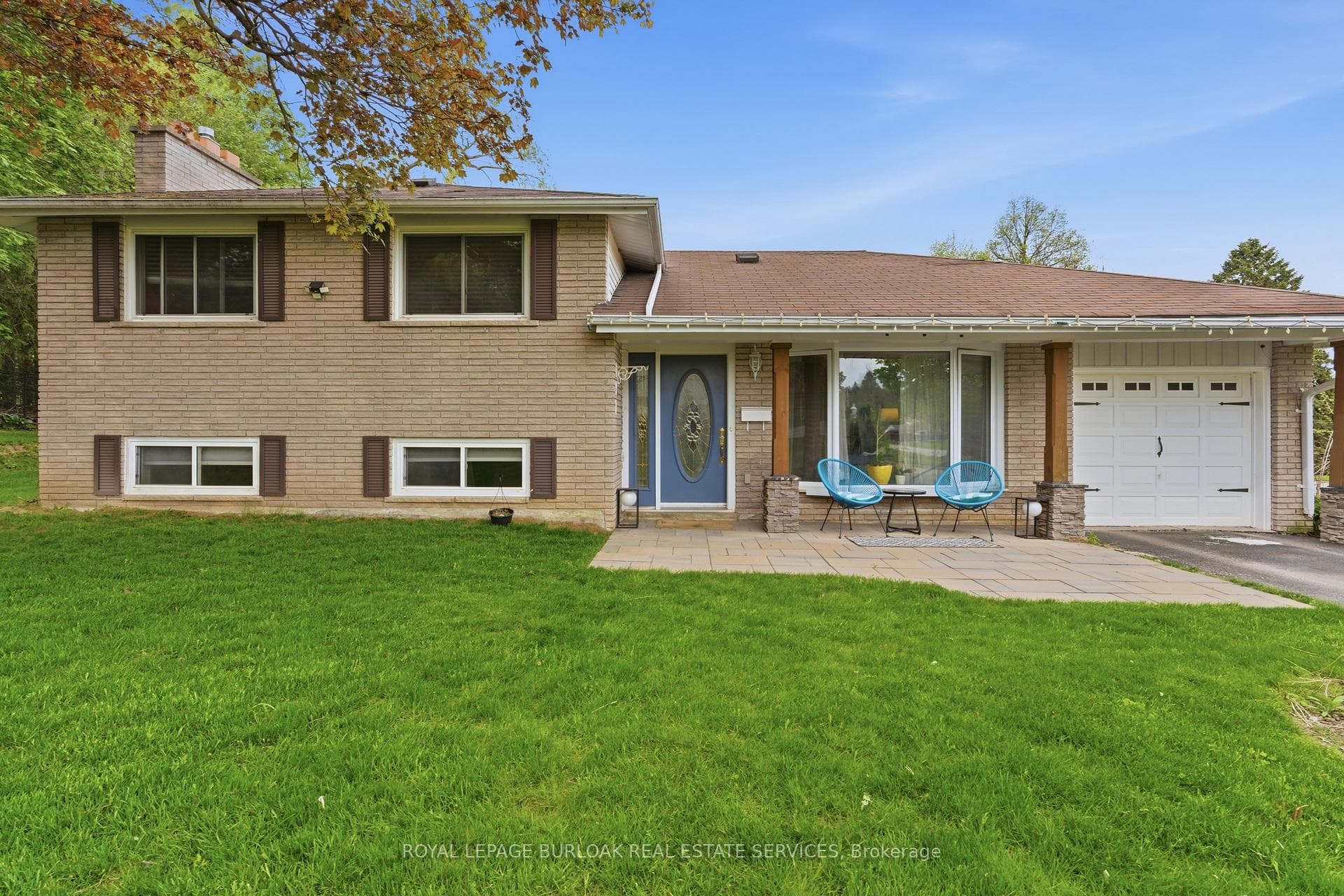 197 Burbank Street, Halton Hills, ON L7J 1S9, Halton Hills — photo 1