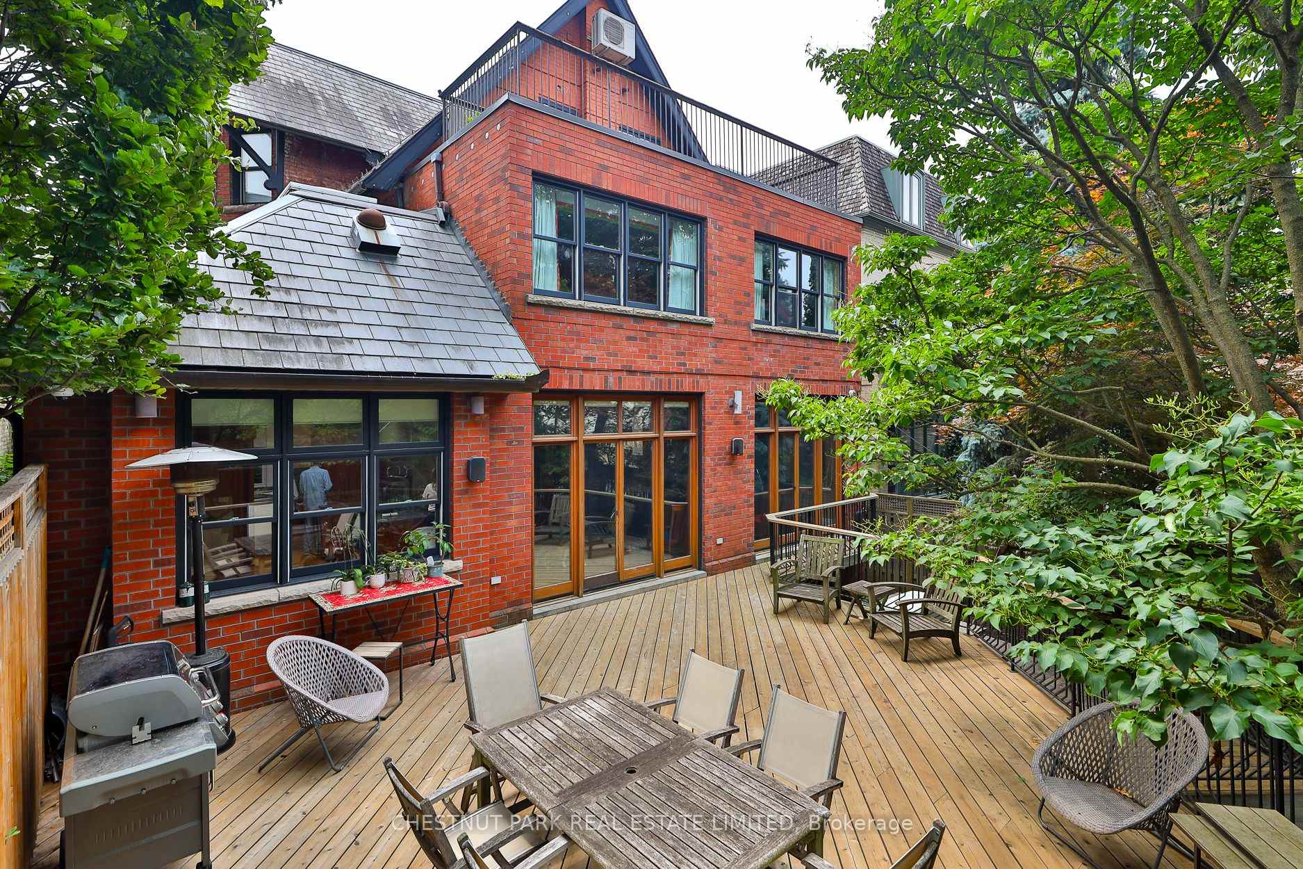 46 Lowther Avenue, Toronto, ON M5R 1C6, Toronto C02 — photo 1