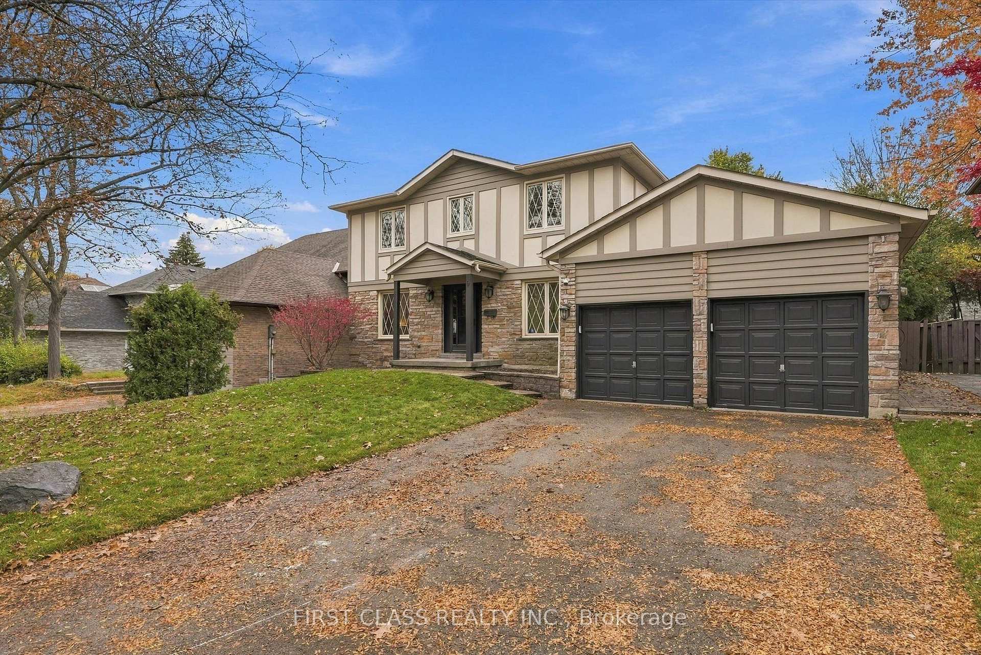 9 Briarwood Road, Markham, ON L3R 2W7, Markham — photo 1