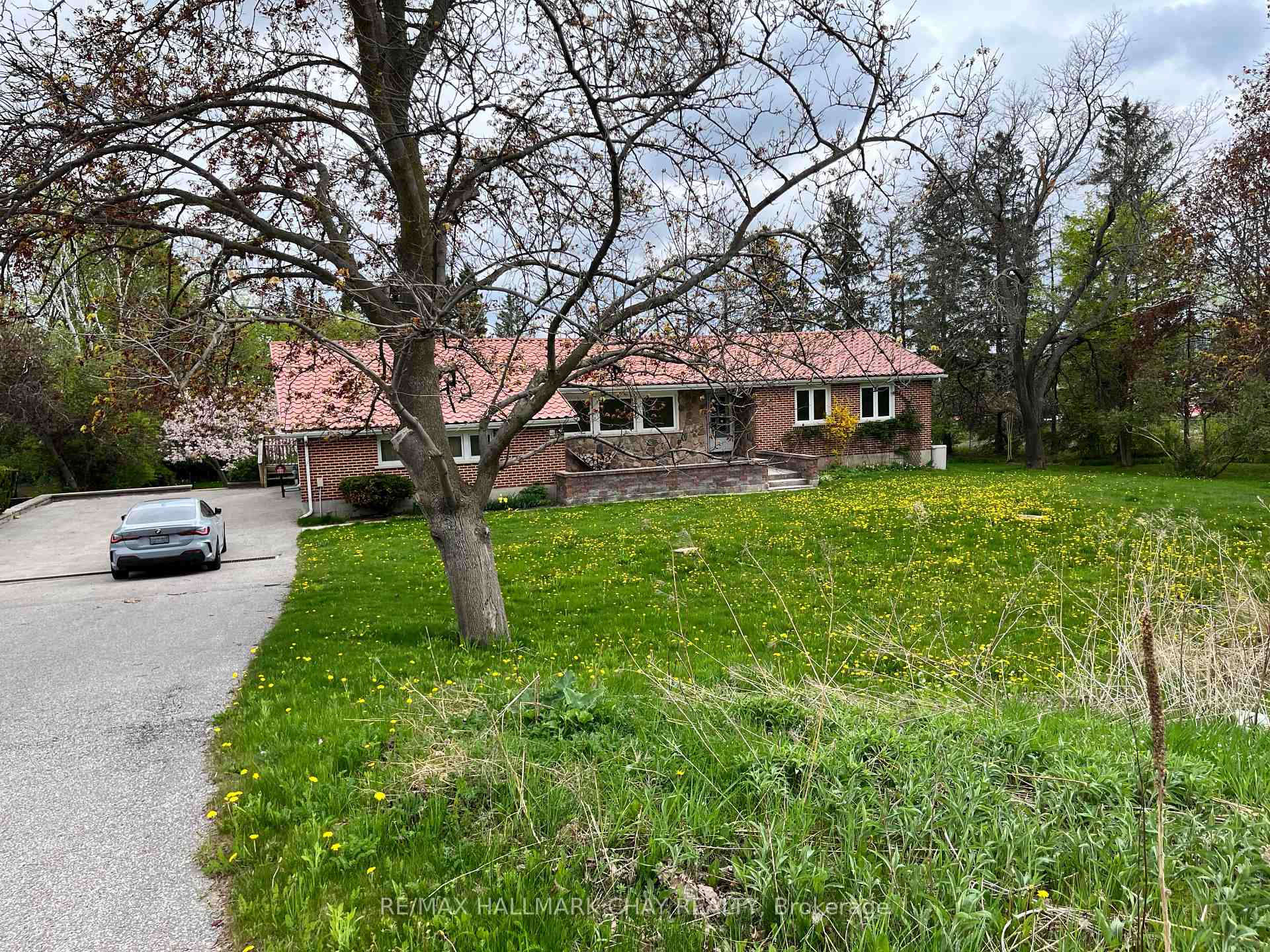 595 Big Bay Point Road E, Barrie, ON L4N 3Z9, Barrie — photo 1