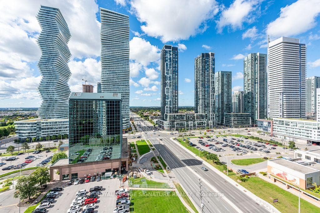 330 Burnhamthorpe Road W 1604, Mississauga, ON L5B 3Y5