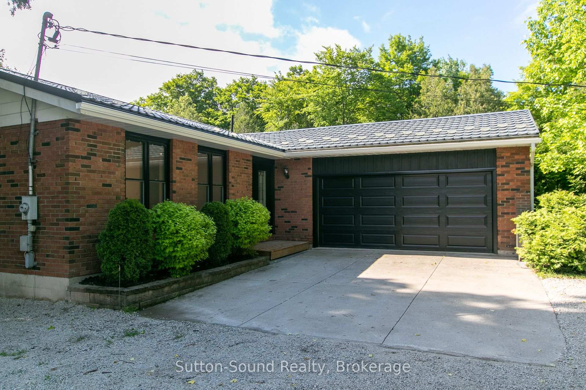 318743 Grey Road 1 Road, Georgian Bluffs, ON N4K 5N4, Georgian Bluffs — photo 1