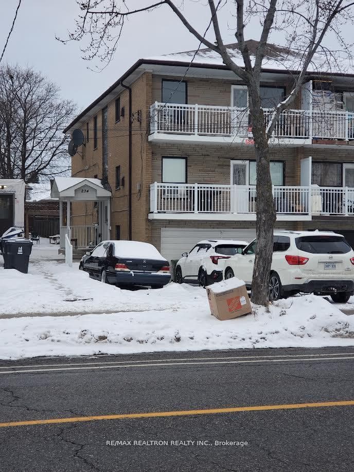 234 Wilmington Avenue, Toronto, ON M3H 5K2, Toronto C06 — photo 1