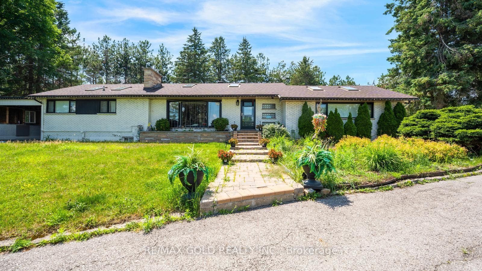 4680 Penetanguishene Road, Springwater, ON L0L 1V0, Springwater — photo 1