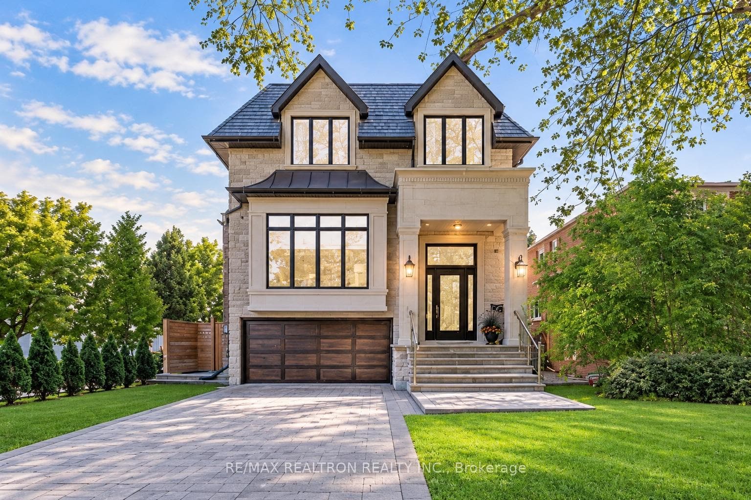 351 Mckee Avenue, Toronto, ON M2N 4E6, Toronto C14 — photo 1