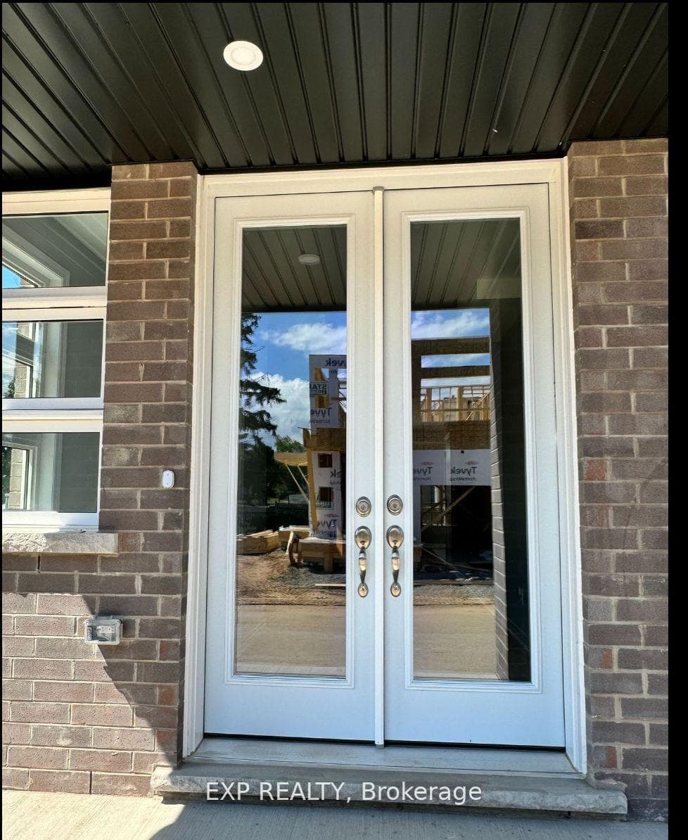 5672 Dorchester Road 28, Niagara Falls, ON L2G 5S3, Niagara Falls — photo 1