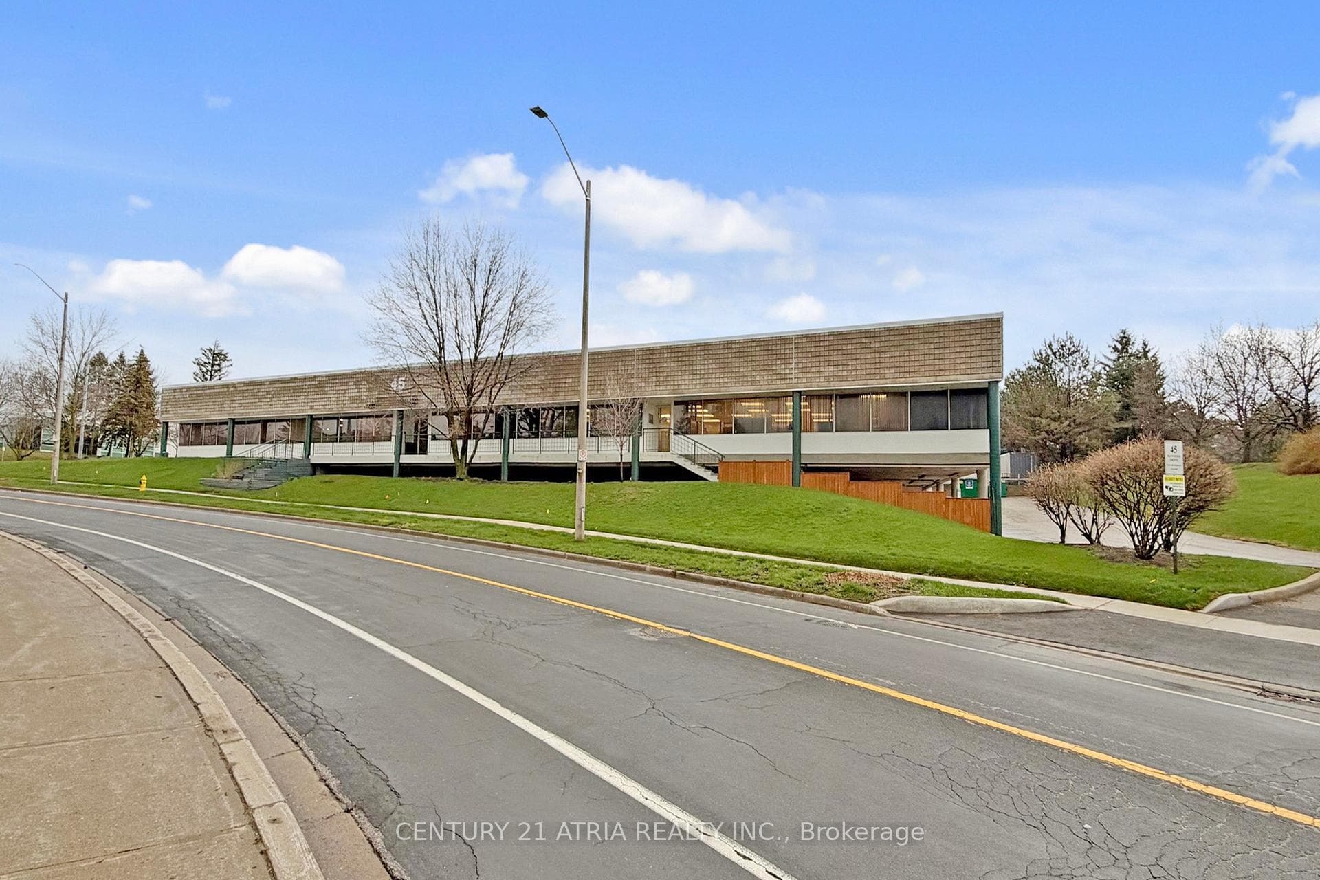 45 McIntosh Drive, Markham, ON L3R 8C7, Markham — photo 1