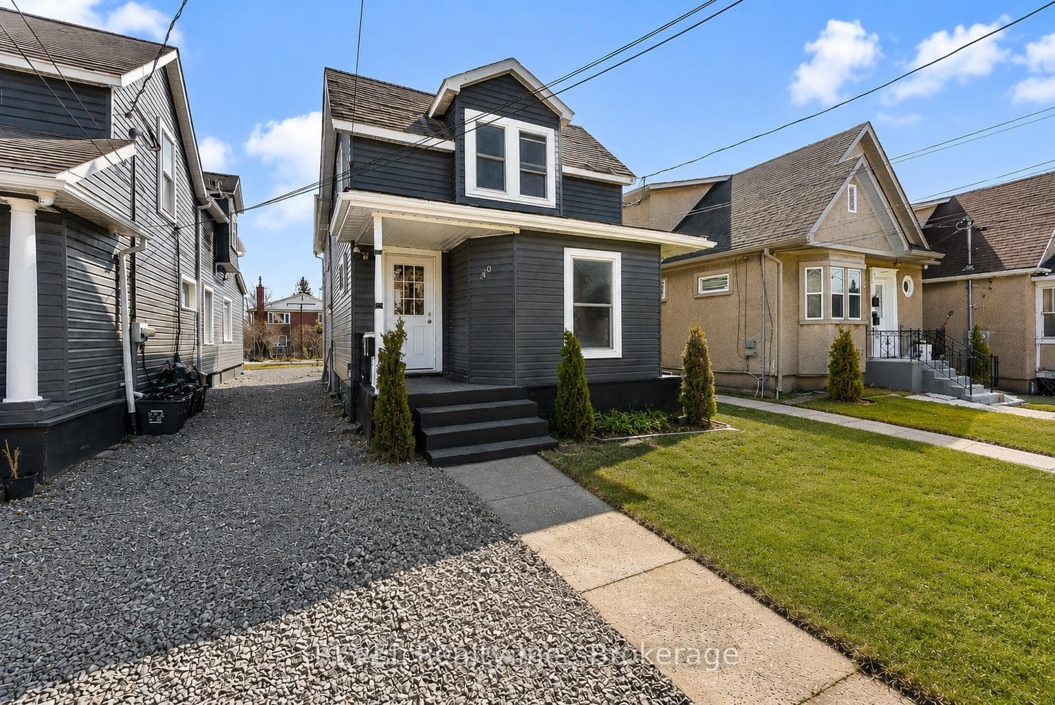 30 Division Street, St. Catharines, ON L2R 3G2, St. Catharines — photo 1