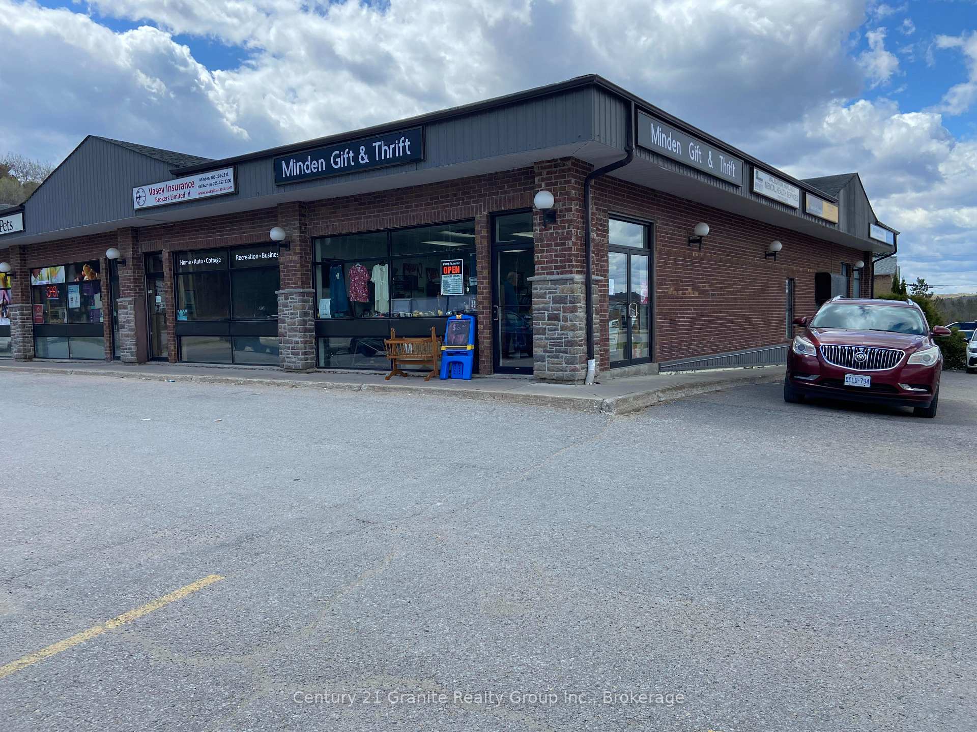 14 IGA Road, Minden Hills, ON K0M 2K0, Minden Hills — photo 1