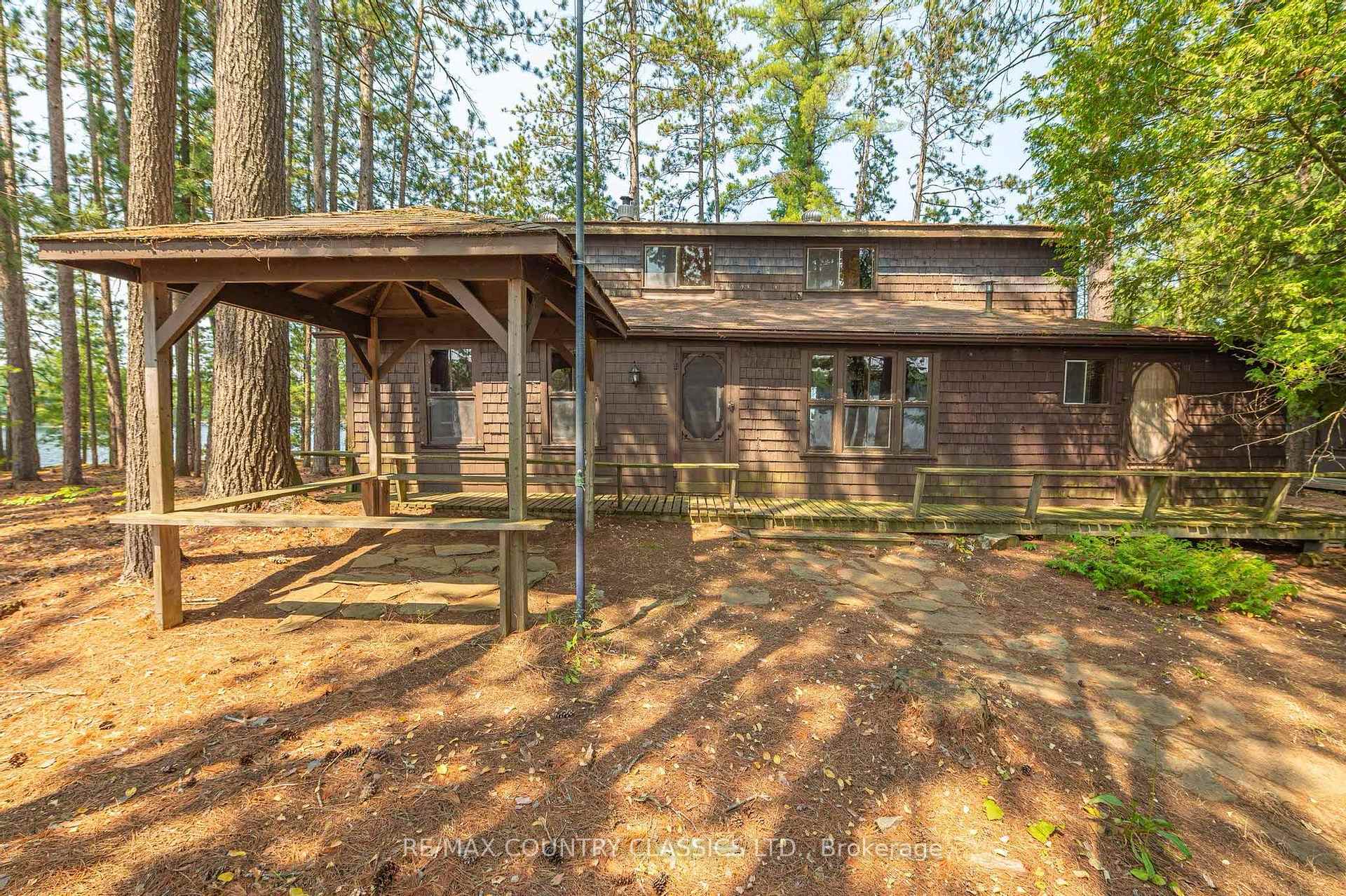 22 Chandos Lk Balmer Island, North Kawartha, ON K0L 1A0, North Kawartha — photo 1