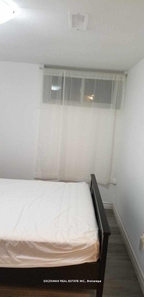 12 Flerimac Road Bsmt Rm, Toronto, ON M1E 4A9, Toronto E10 — photo 1
