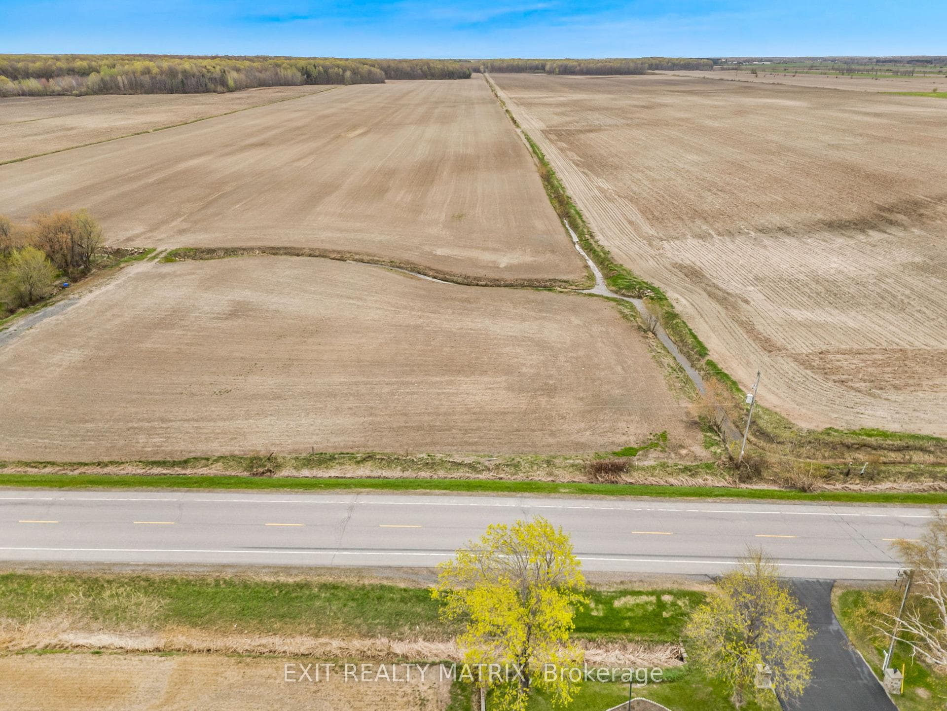 000 County Rd 18 Road, East Hawkesbury, ON K0B 1M0, East Hawkesbury — photo 1