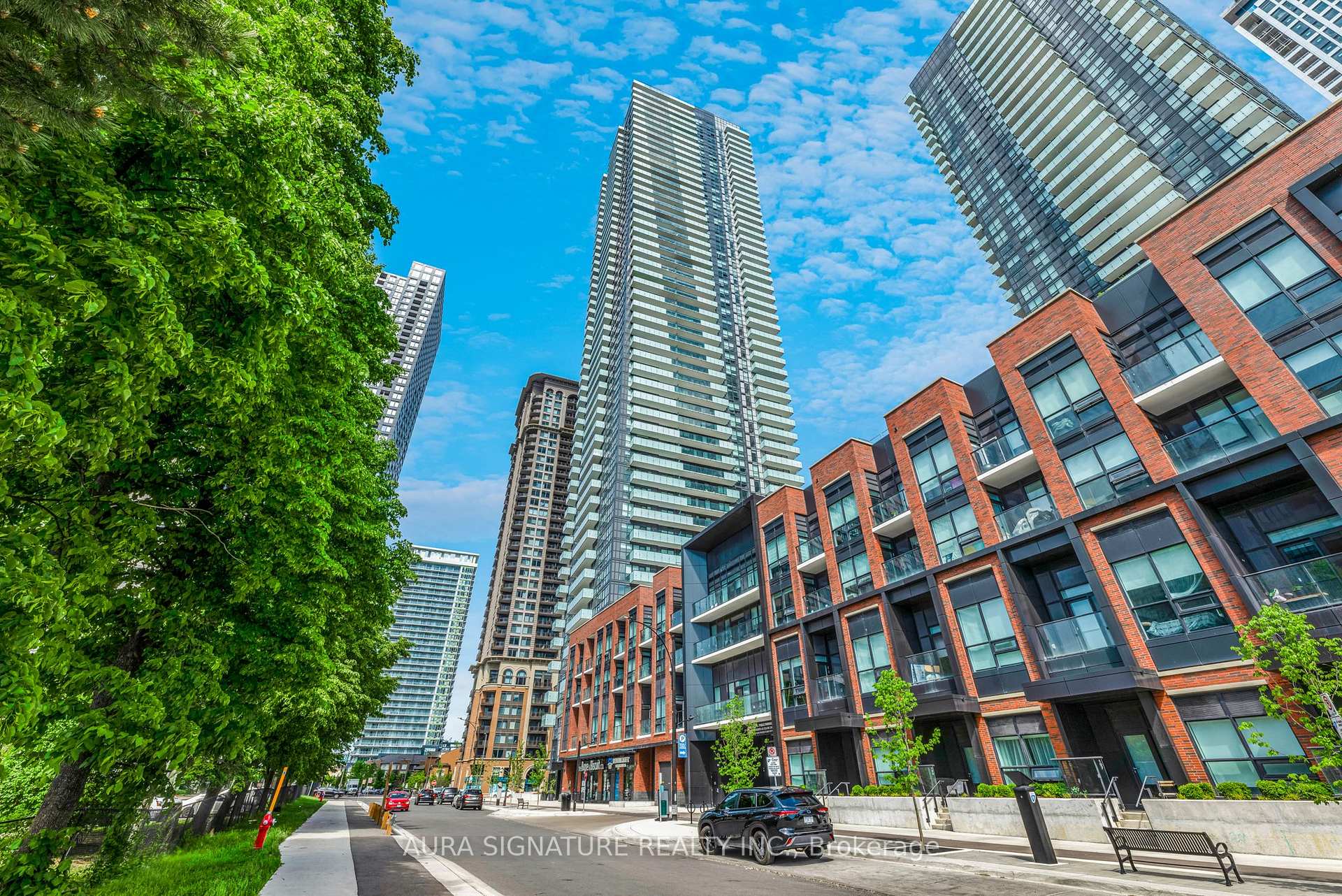 430 Square One Drive 2408, Mississauga, ON L5B 0L6, Mississauga — photo 1