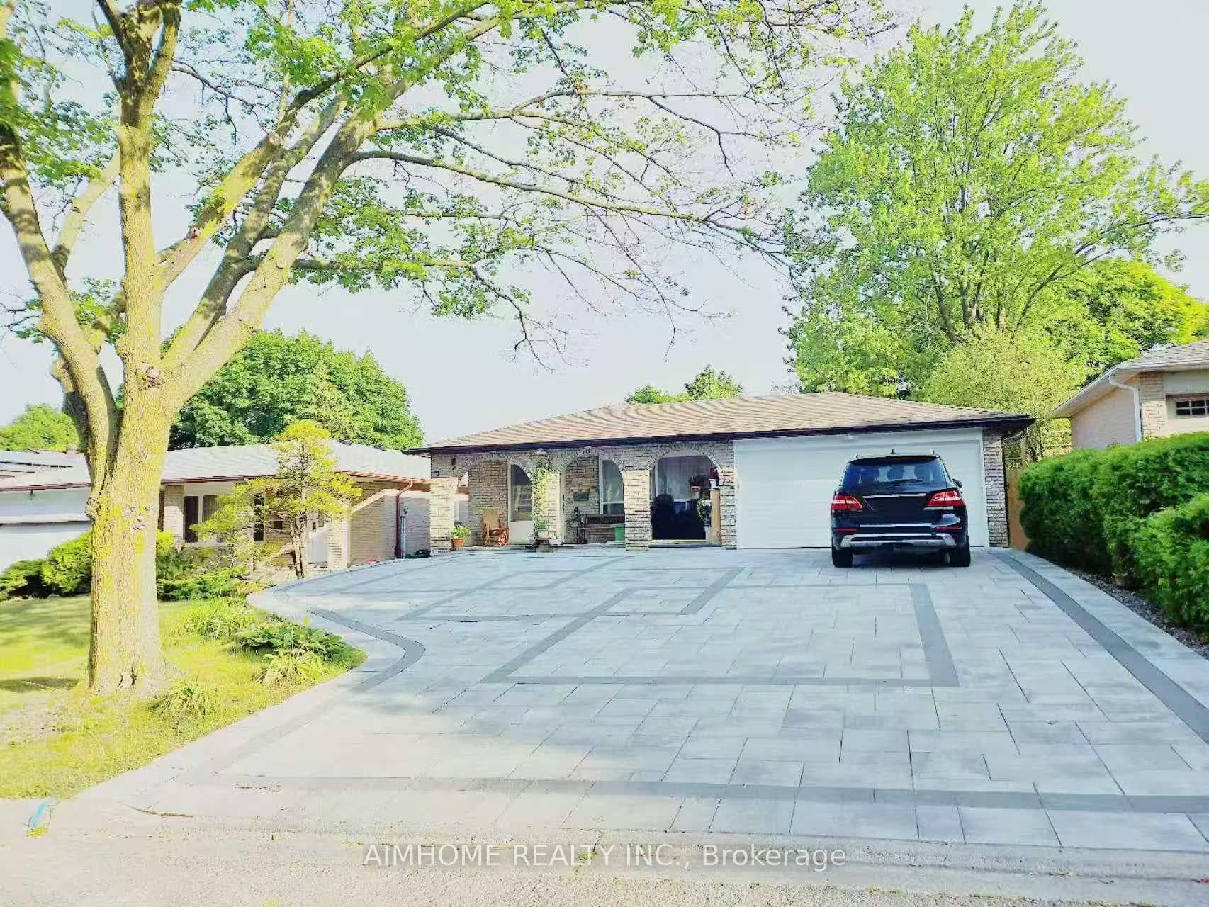 28 Castle Harbour Lane W Basement Apartment, Markham, ON L3T 3A2, Markham — photo 1