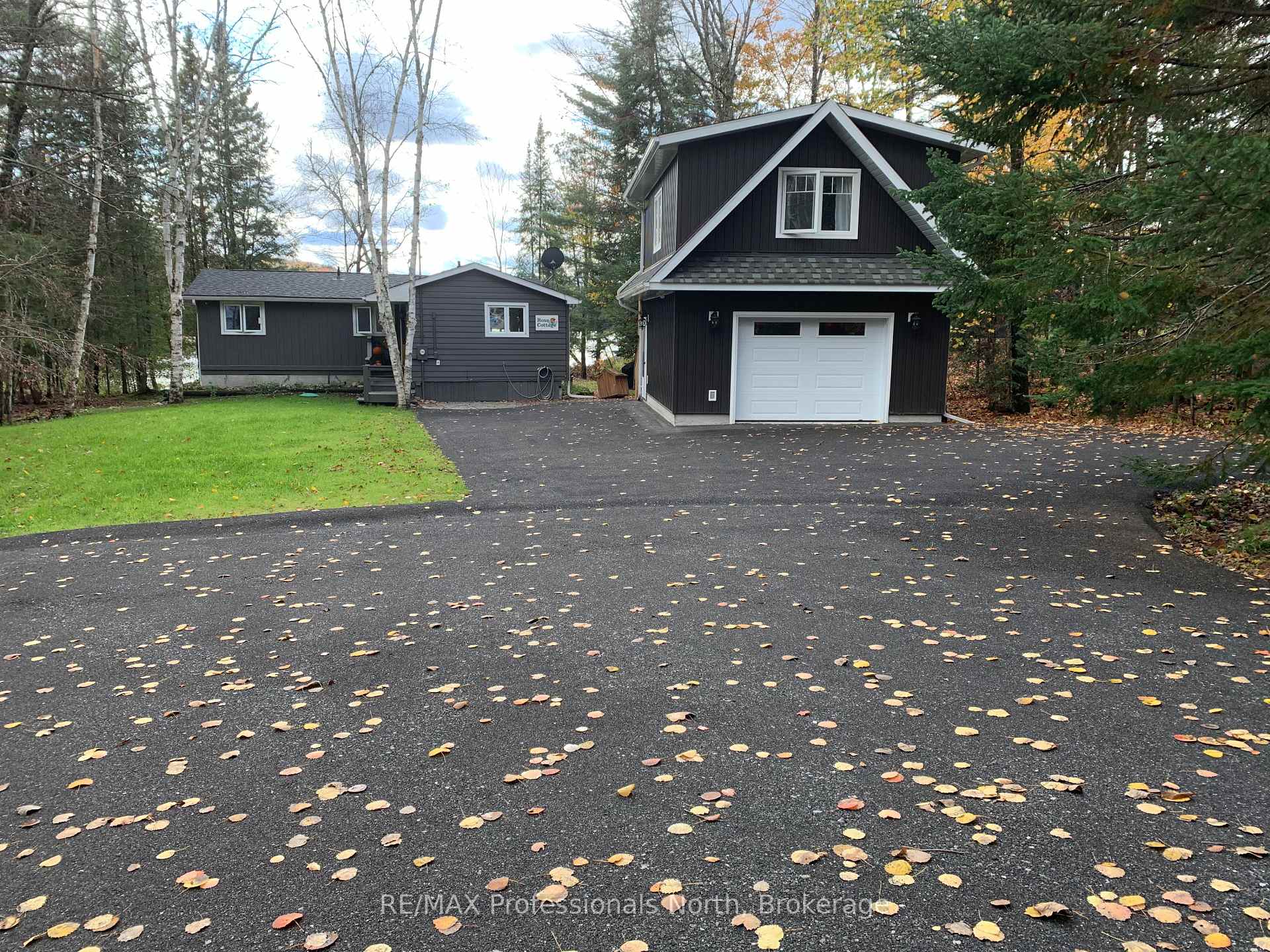 185 Ena Drive, Huntsville, ON P1H 2J4, Huntsville — photo 1