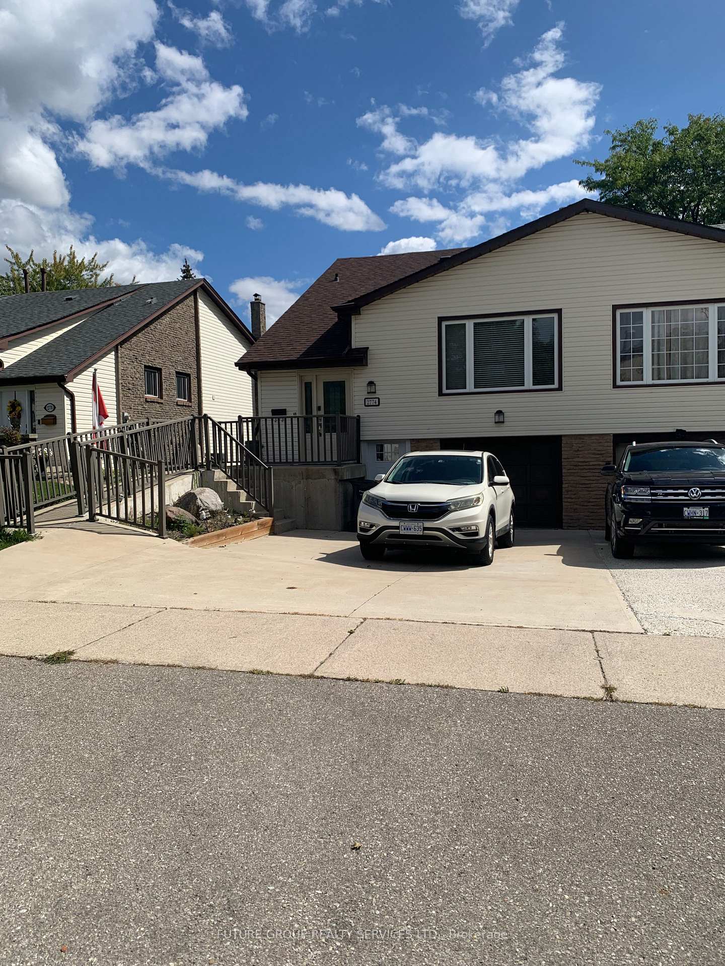 2774 Bucklepost Crescent, Mississauga, ON L5N 1X5