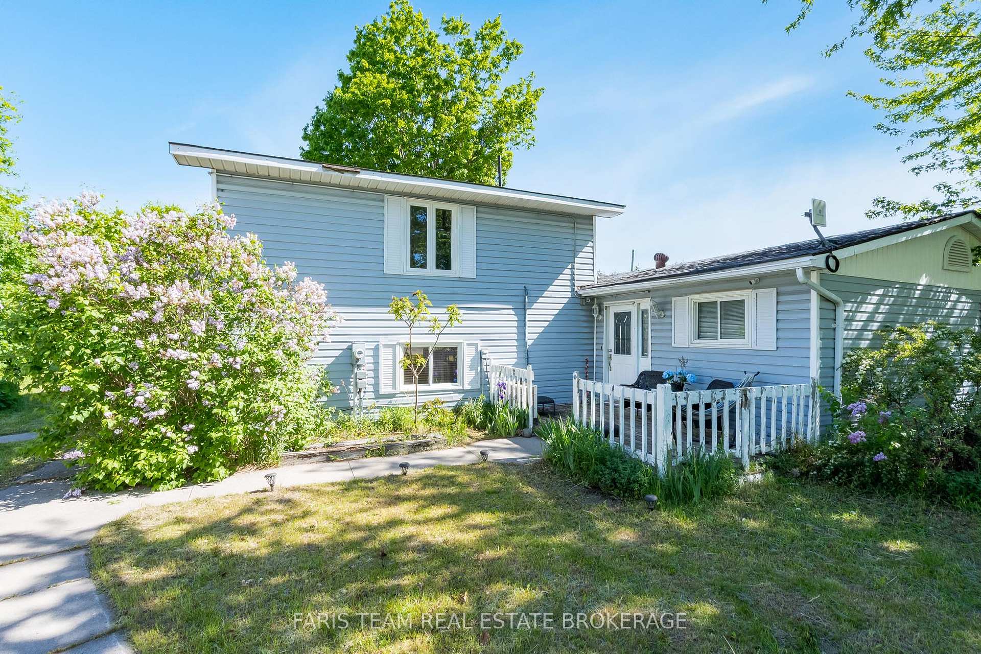 1008 Rainbow Valley Road W, Springwater, ON L0L 2K0, Springwater — фото 1