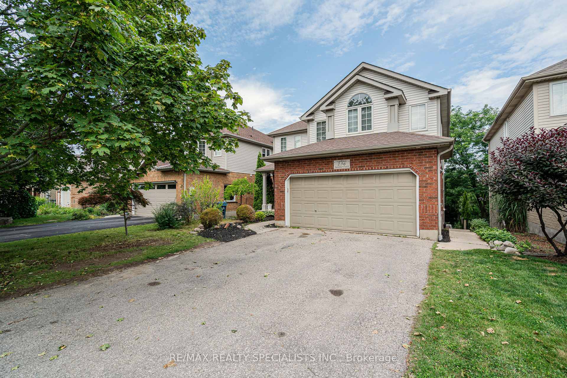 236 SUMMERFIELD Drive, Guelph, ON N1L 1L5, Guelph — photo 1