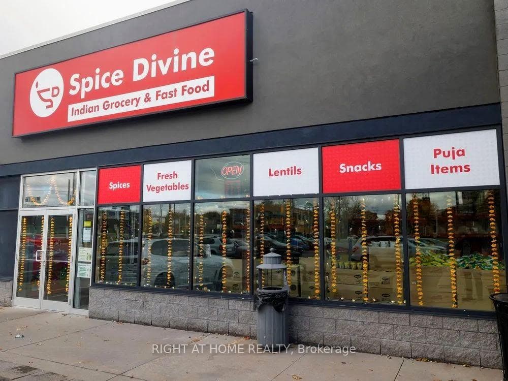 1541 Merivale Road, Cityview - Parkwoods Hills - Rideau Shore, ON K2G 5W1, Cityview - Parkwoods Hills - Rideau Shore — photo 1