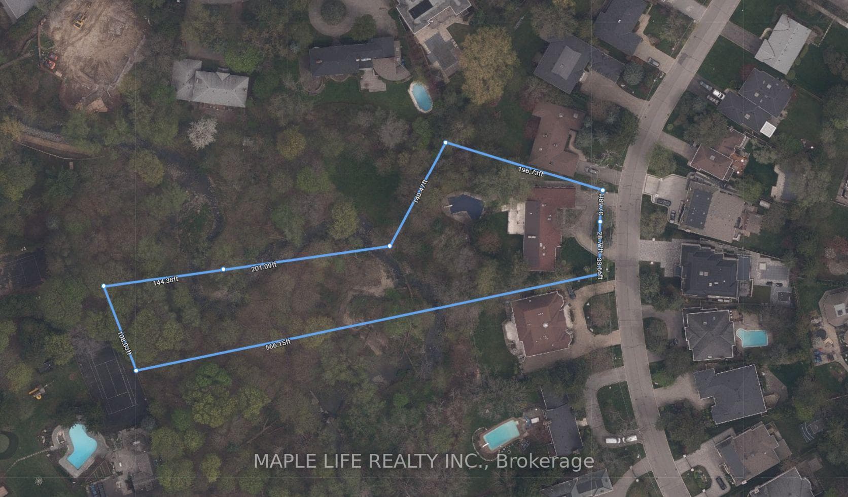 16 Brian Cliff Drive, Toronto, ON M3B 2G2, Toronto C13 — photo 1