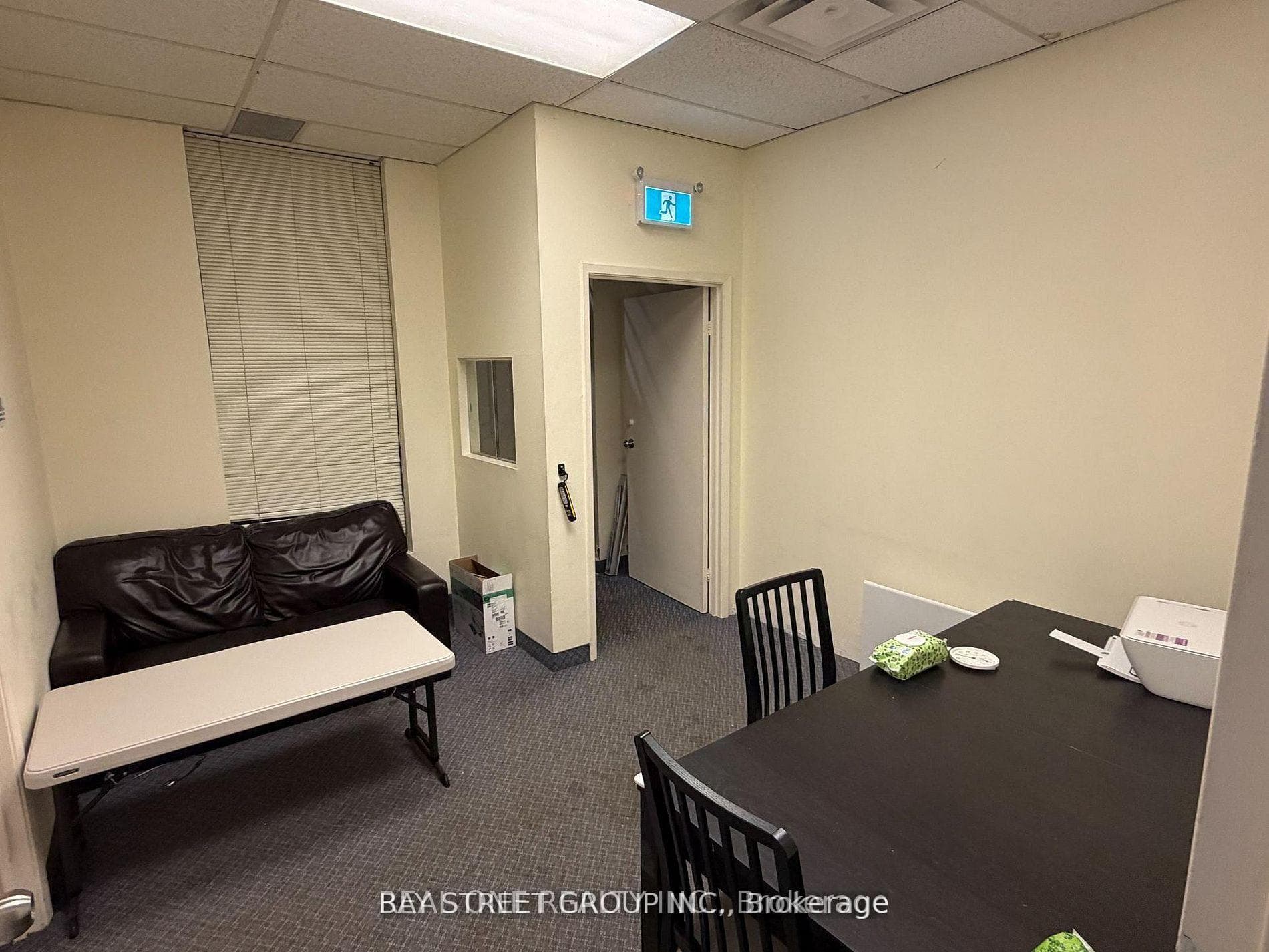 140 Finchdene Square 15, Toronto, ON M1X 1B1, Toronto E11 — photo 1