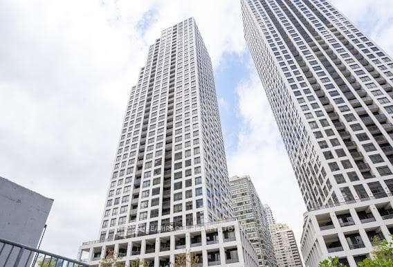 36 Elm Drive 1003, Mississauga, ON L5B 0N3, Mississauga — photo 1